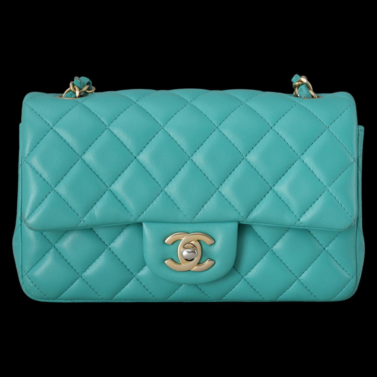 CHANEL(USED)샤넬 A69900 램스킨 클래식 뉴미니 크로스백