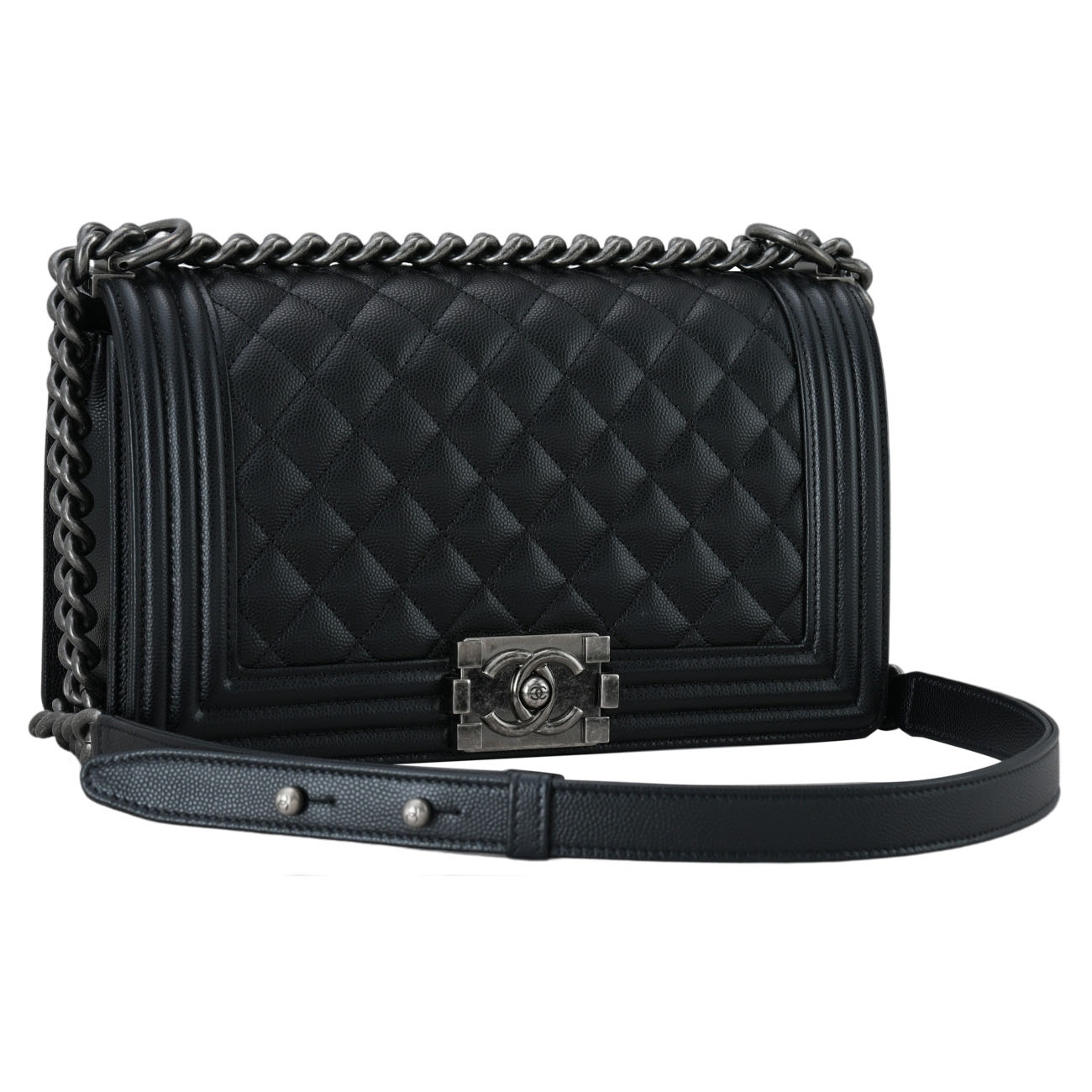 CHANEL(USED)샤넬 A67086 캐비어 보이샤넬 미듐 플랩백