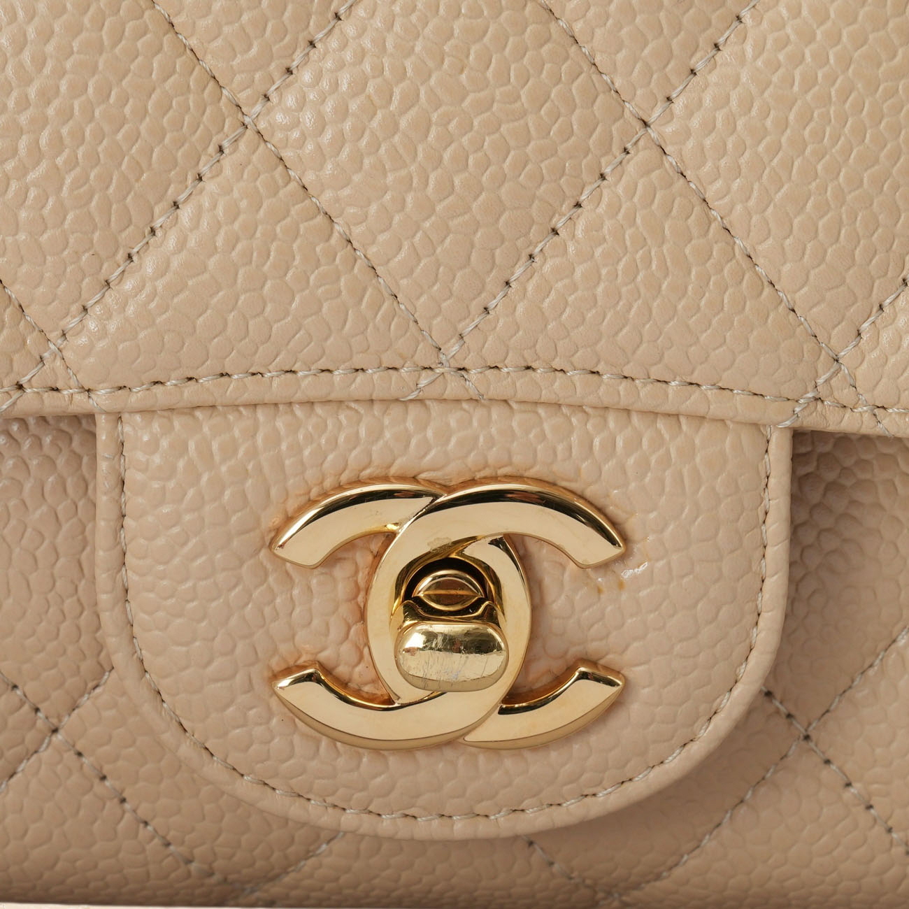 CHANEL(USED)샤넬 캐비어 클래식 미듐 플랩백