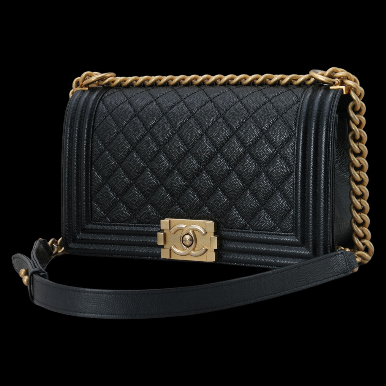 CHANEL(USED)샤넬 캐비어 보이샤넬 미듐 플랩백