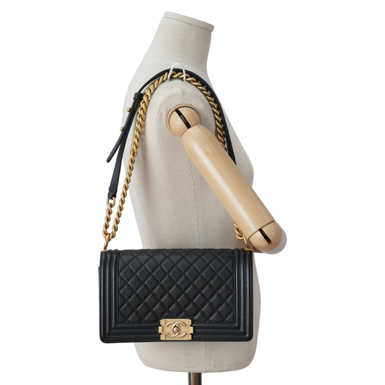 CHANEL(USED)샤넬 캐비어 보이샤넬 미듐 플랩백