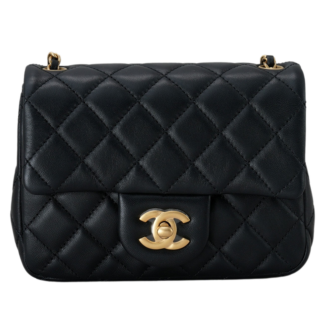 CHANEL(USED)샤넬 램스킨 골든볼 쁘띠삭