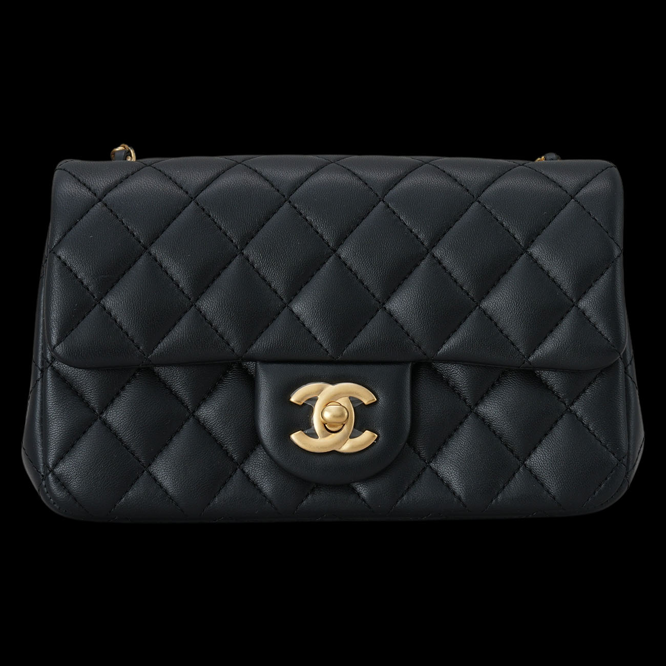 CHANEL(USED)샤넬 램스킨 골든볼 뉴미니