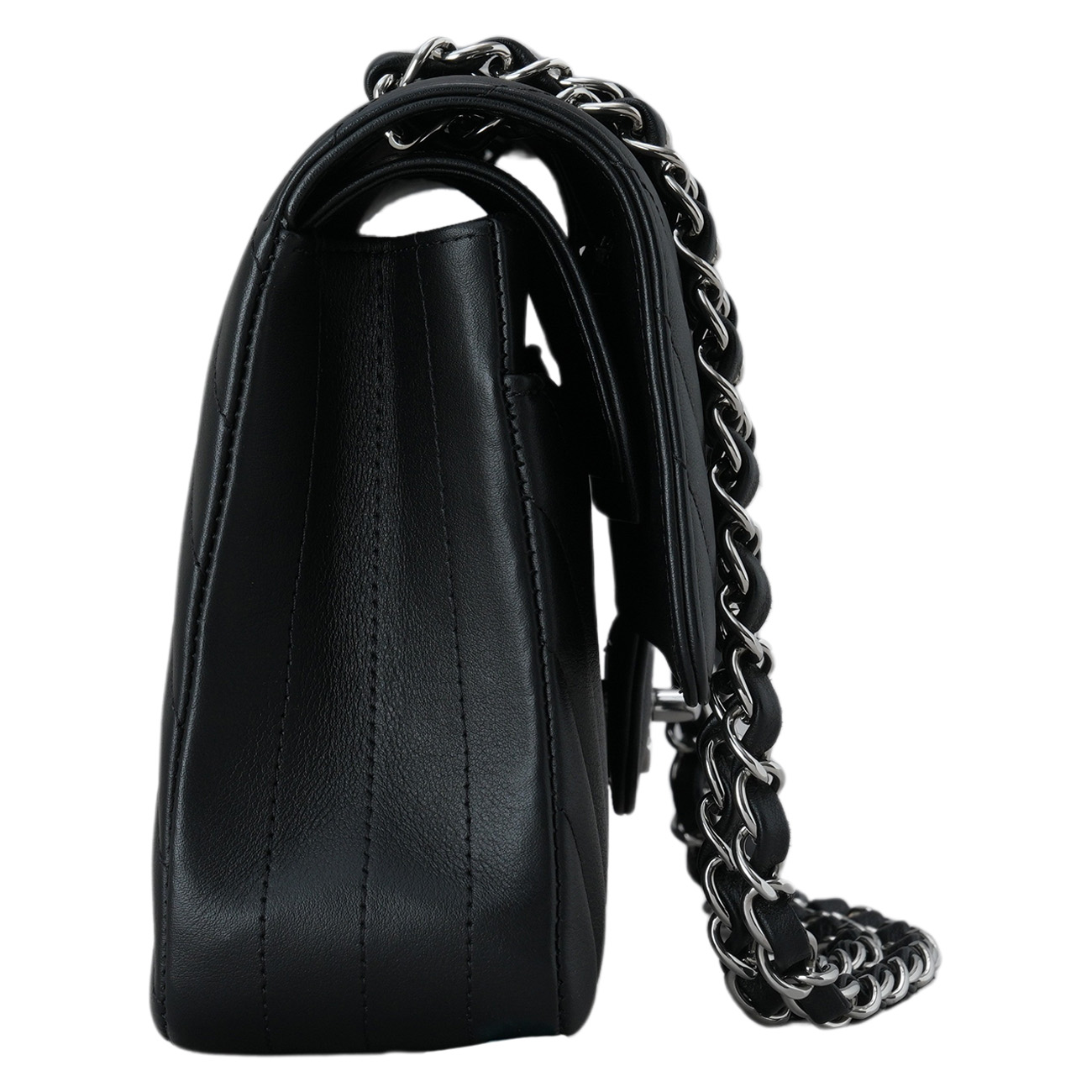 CHANEL(USED)샤넬 클래식 미듐 쉐브론 플랩백