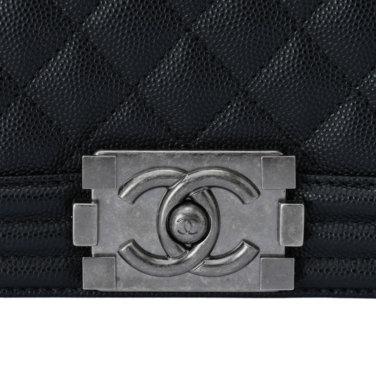 CHANEL(USED)샤넬 캐비어 보이샤넬 미듐 플랩백