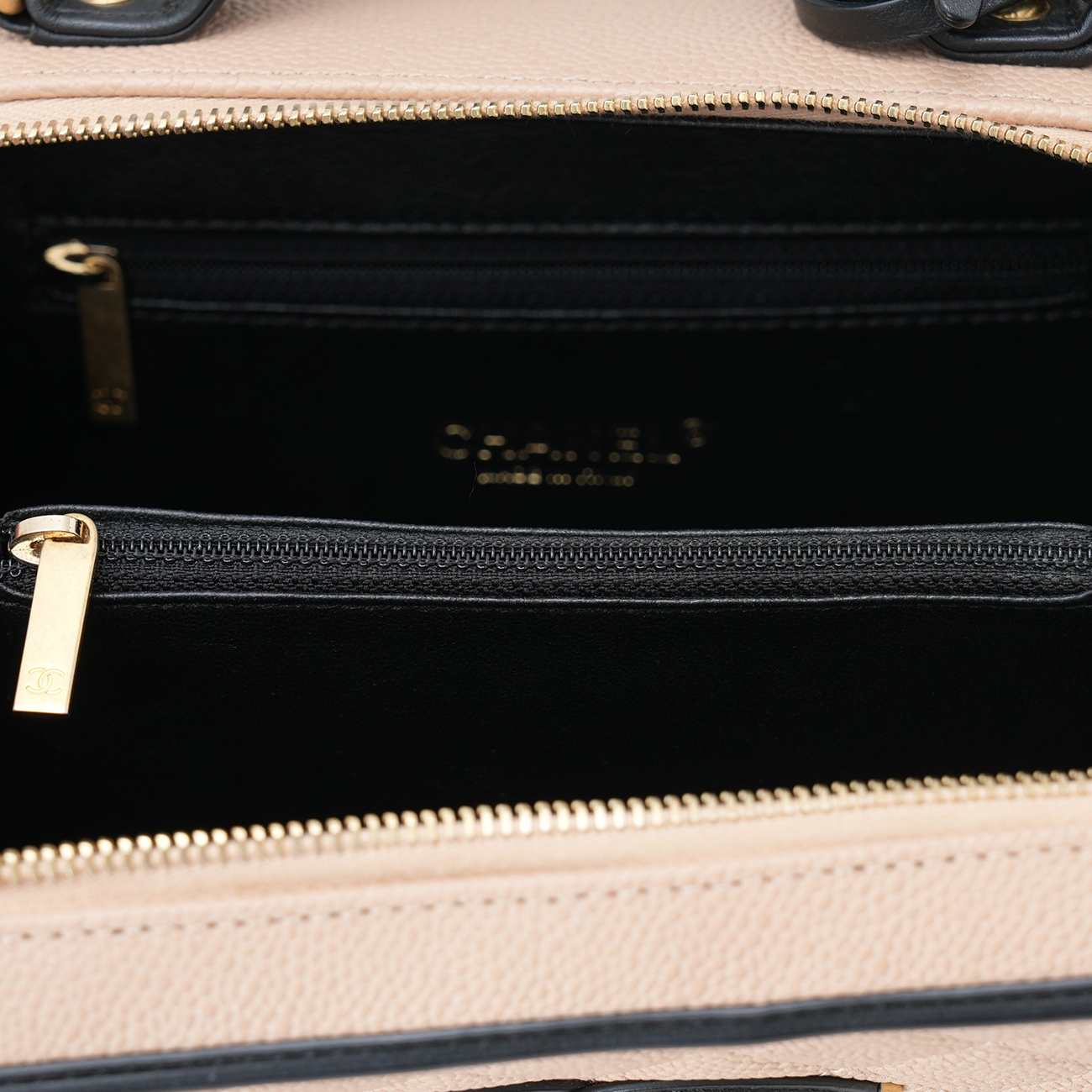 CHANEL(USED)샤넬 코스메틱 탑핸들 체인백