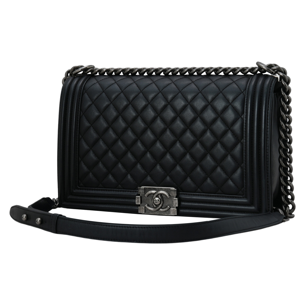CHANEL(USED)샤넬 보이샤넬 뉴미듐 플랩백
