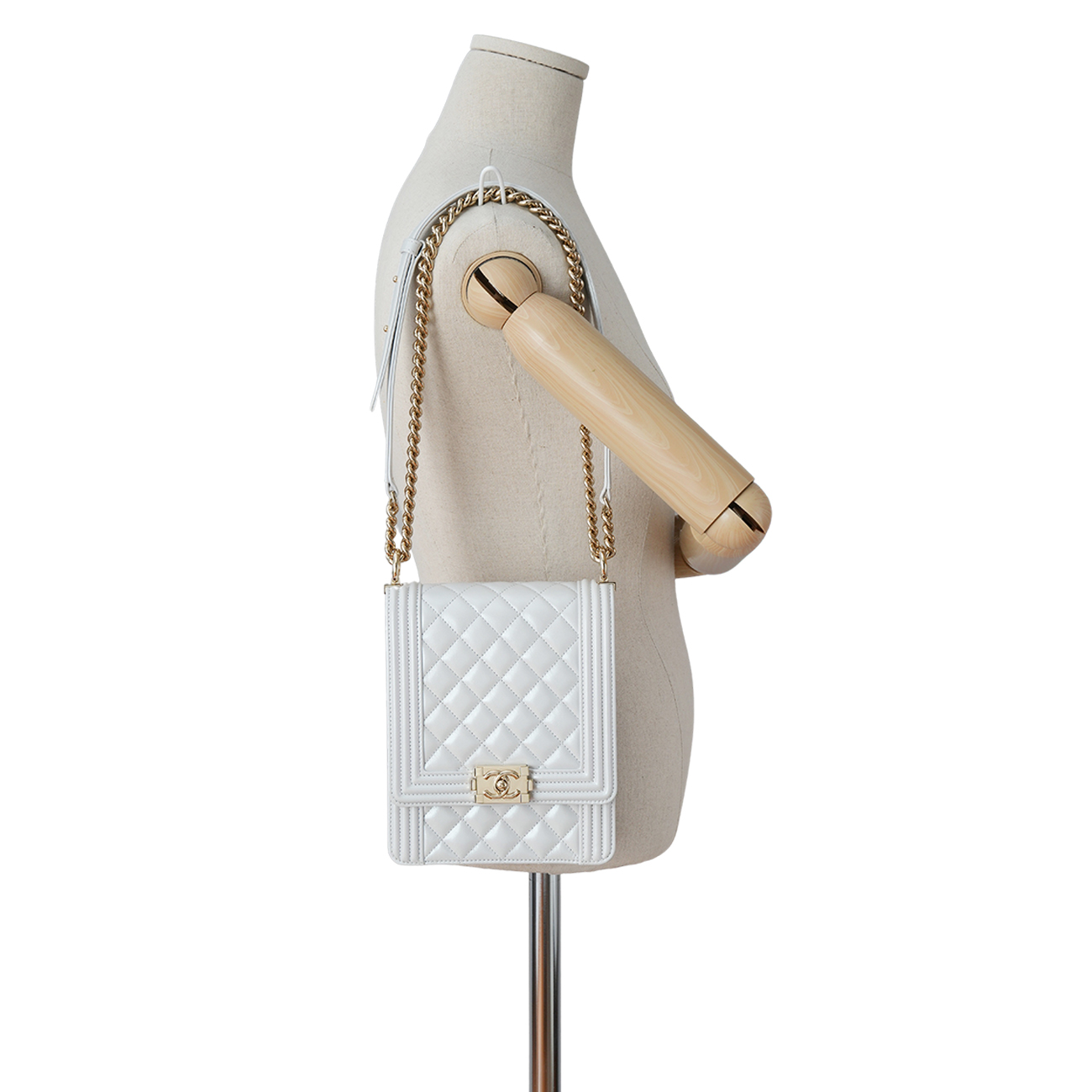 CHANEL(USED)샤넬 AS0130 보이샤넬 사첼백