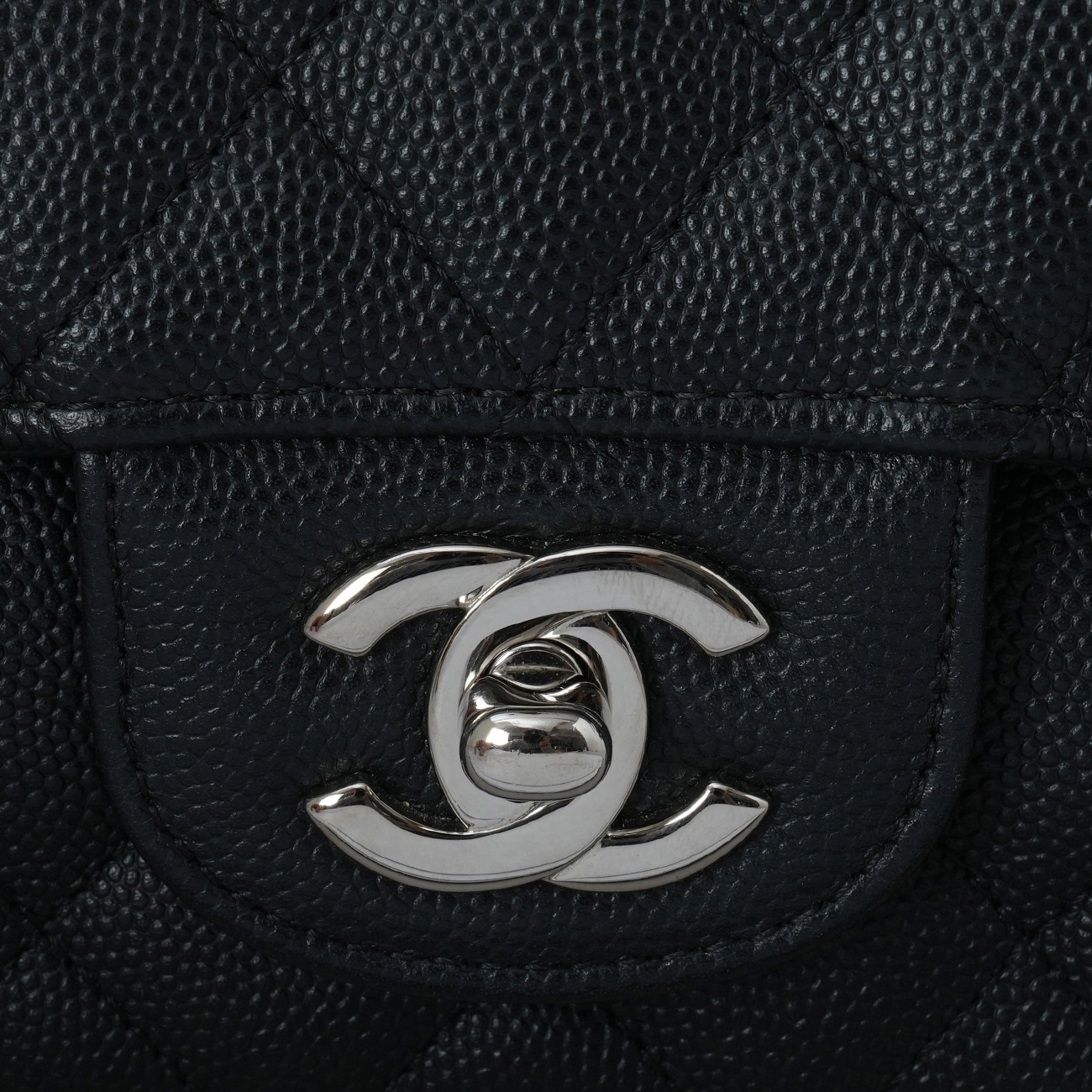 CHANEL(USED)샤넬 캐비어 클래식 뉴미니 크로스백
