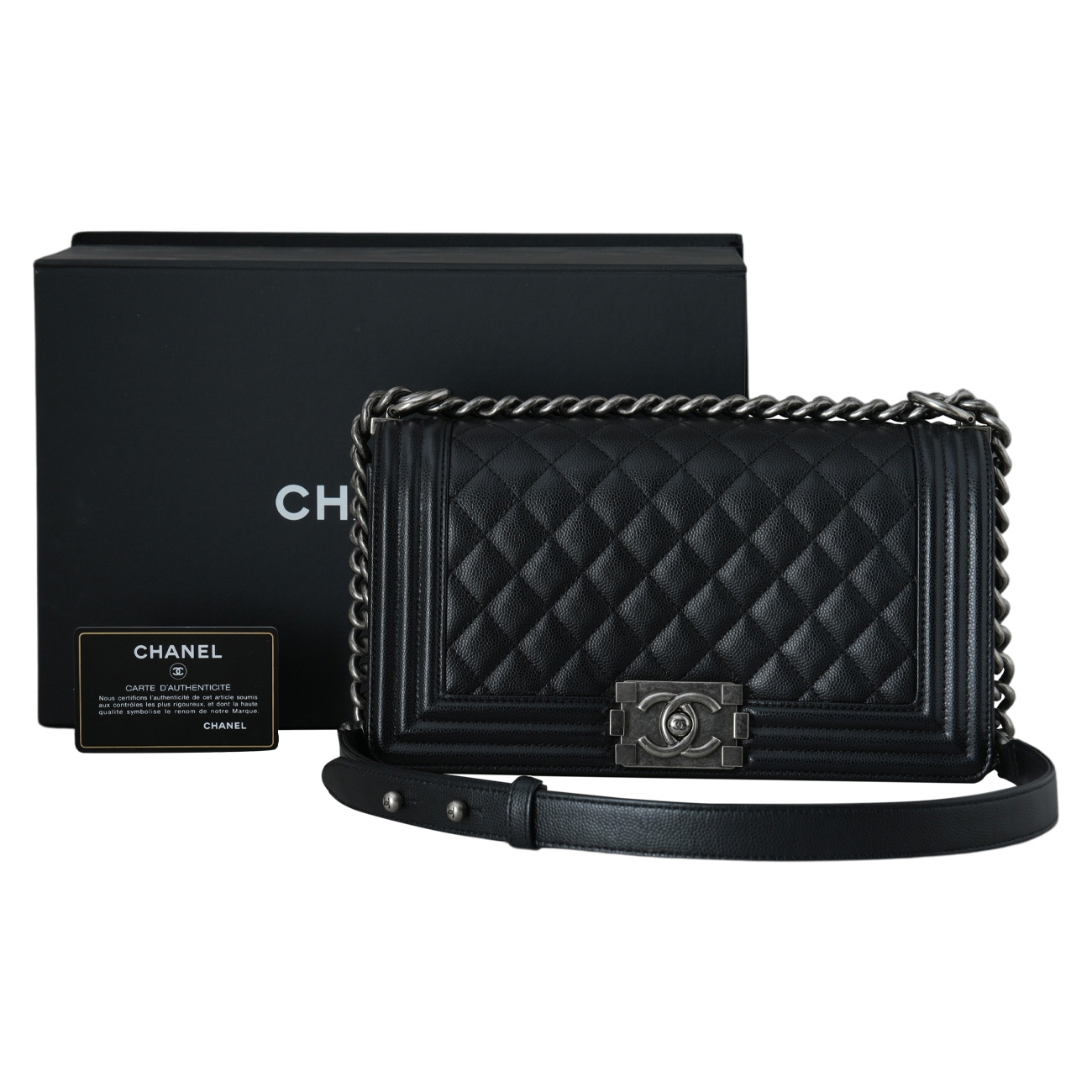 CHANEL(USED)샤넬 캐비어 보이샤넬 미듐 플랩백