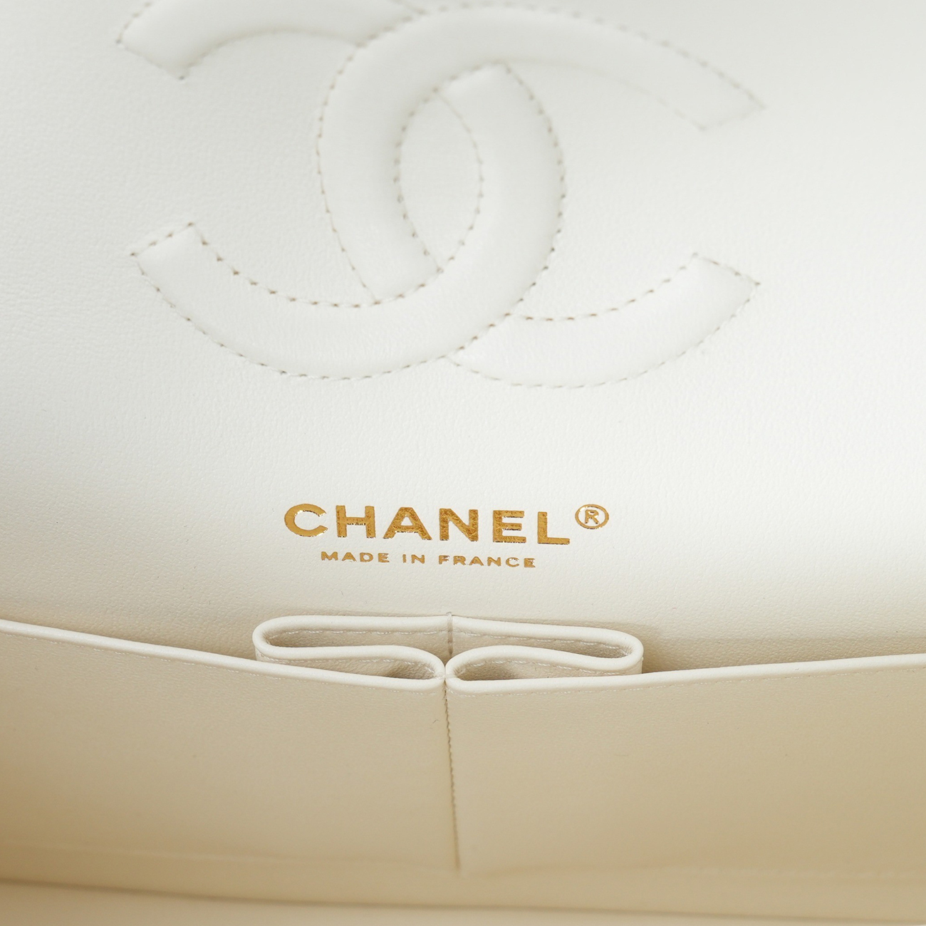 CHANEL(USED)샤넬 캐비어 클래식 미듐 플랩백