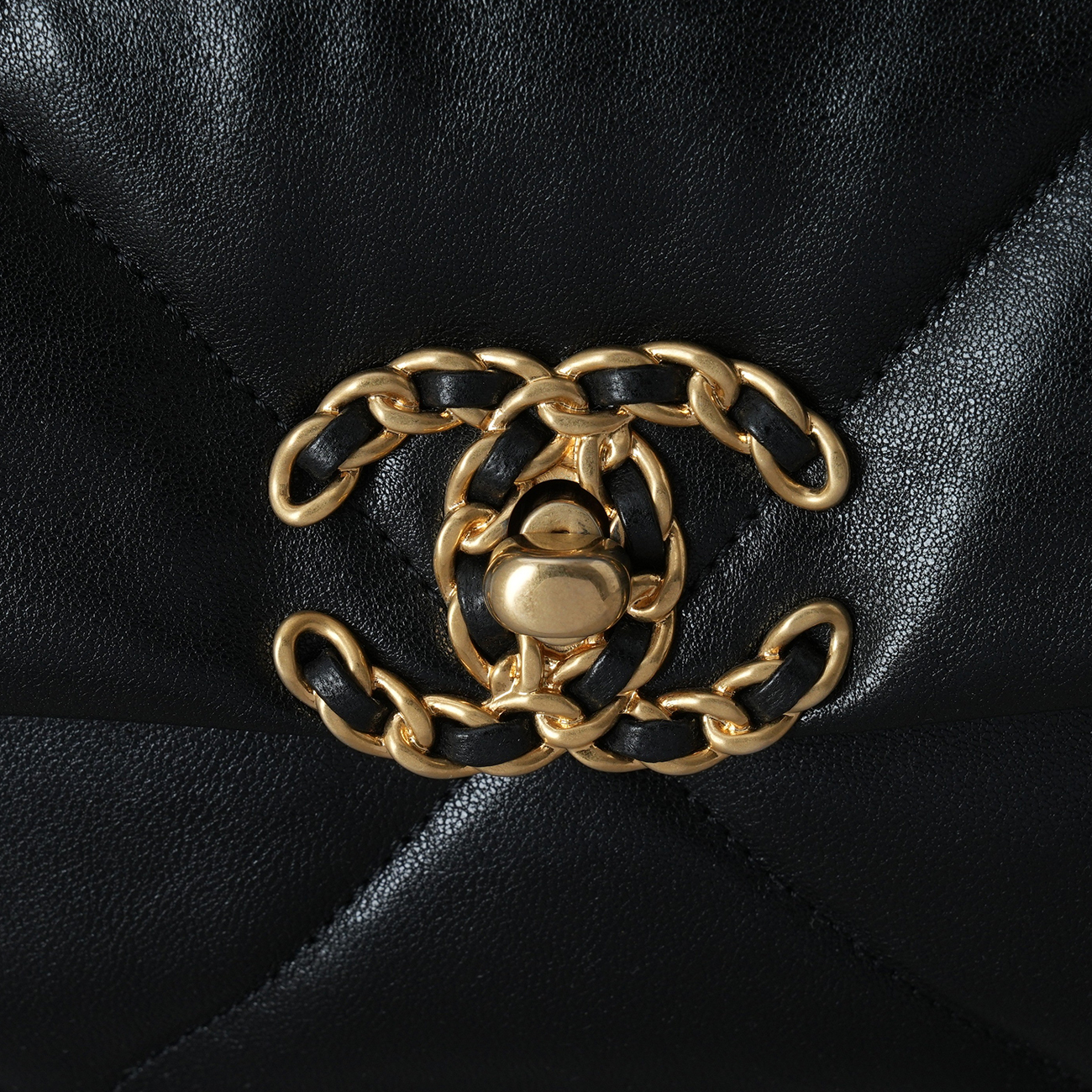 CHANEL(USED)샤넬 AS1160 19백 미듐