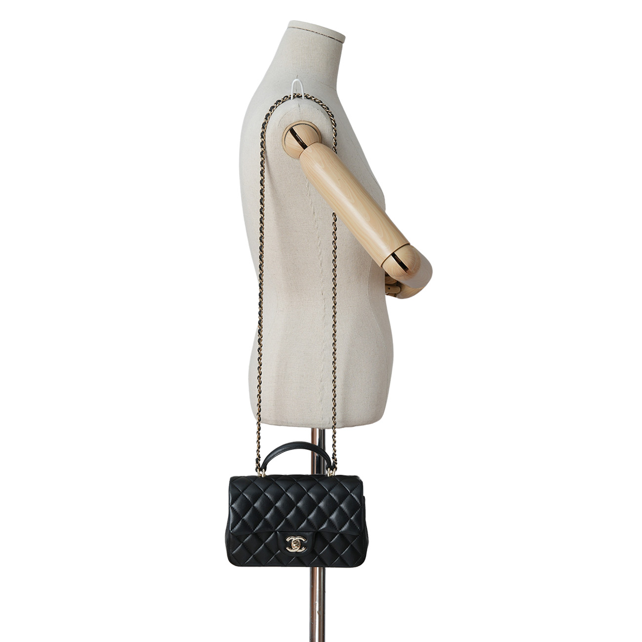 CHANEL(USED)샤넬 클래식 뉴미니 탑핸들