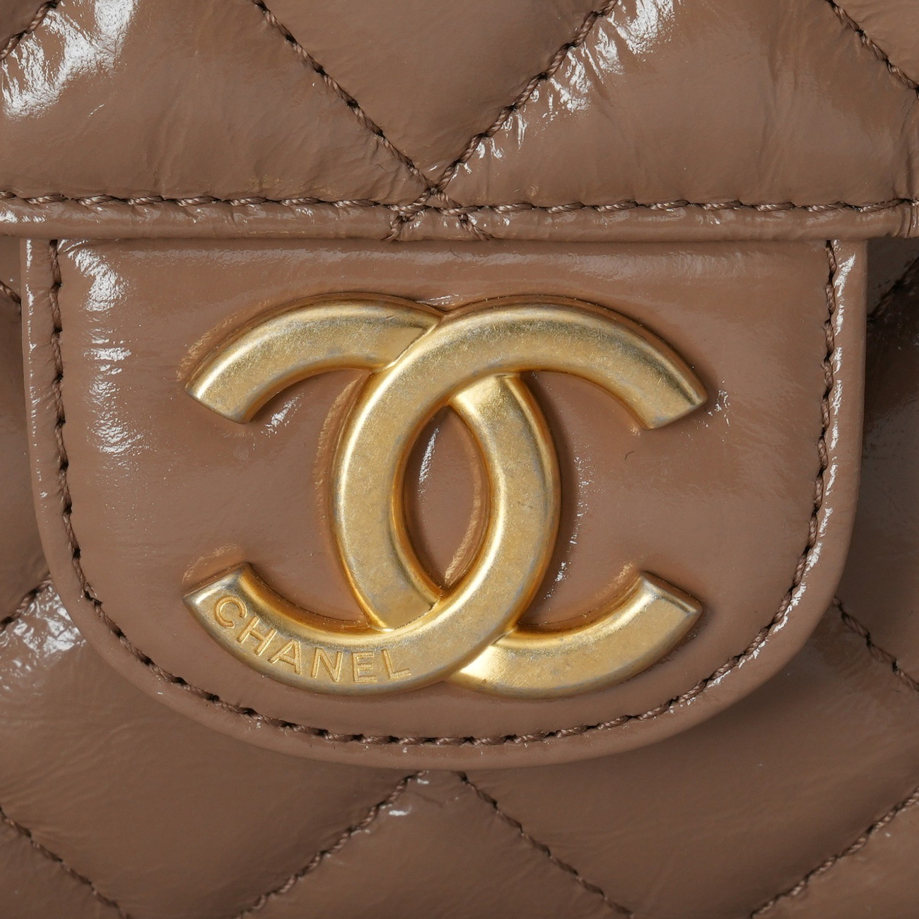 CHANEL(USED)샤넬 AS4322 포켓 체인 호보백