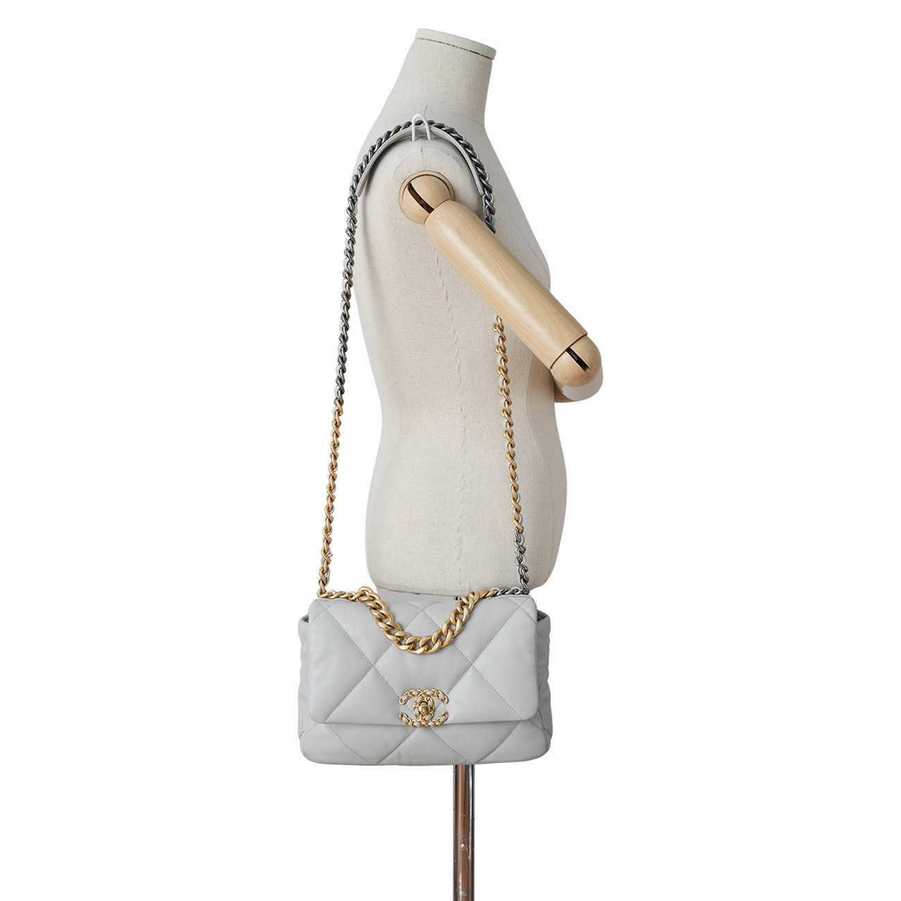CHANEL(USED)샤넬 19백 미듐