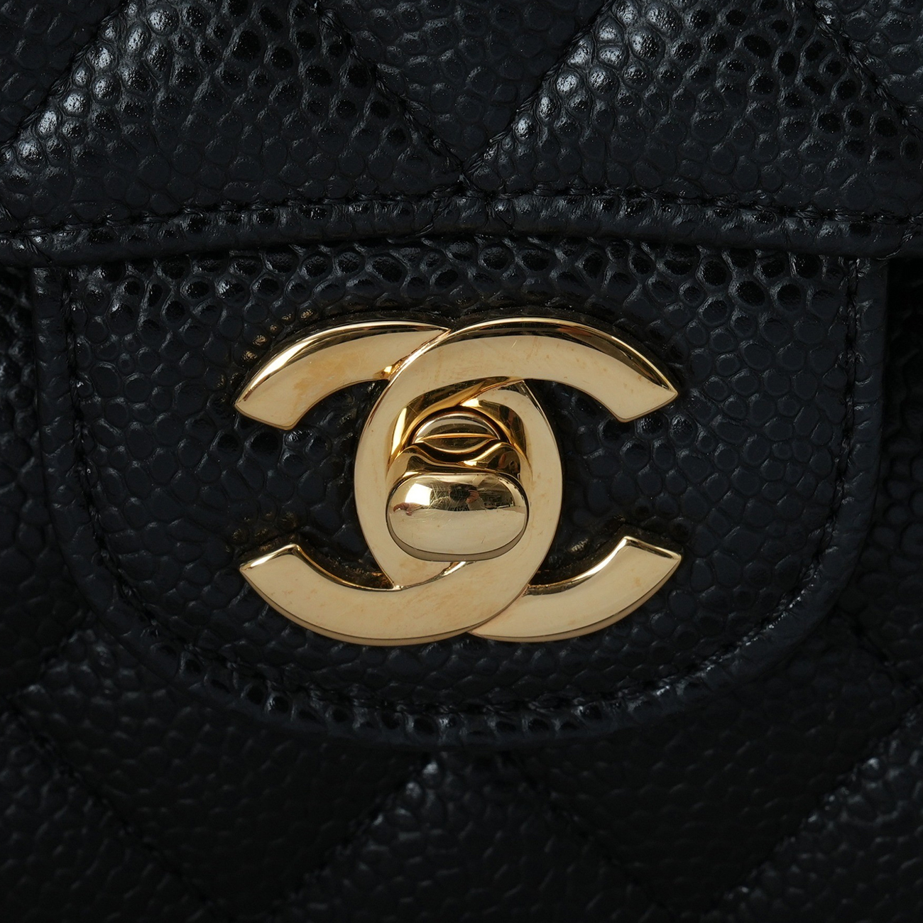 CHANEL(USED)샤넬 캐비어 클래식 미듐 플랩백