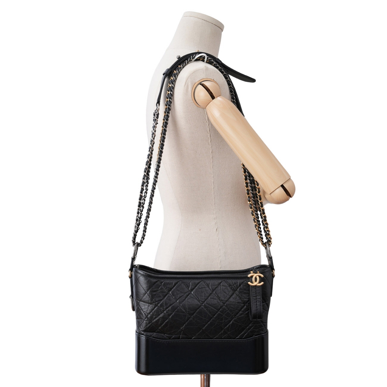 CHANEL(USED)샤넬 가브리엘 호보 뉴미듐