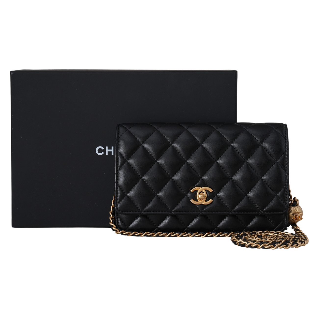 CHANEL(USED)샤넬 AP1450 램스킨 골든볼 WOC