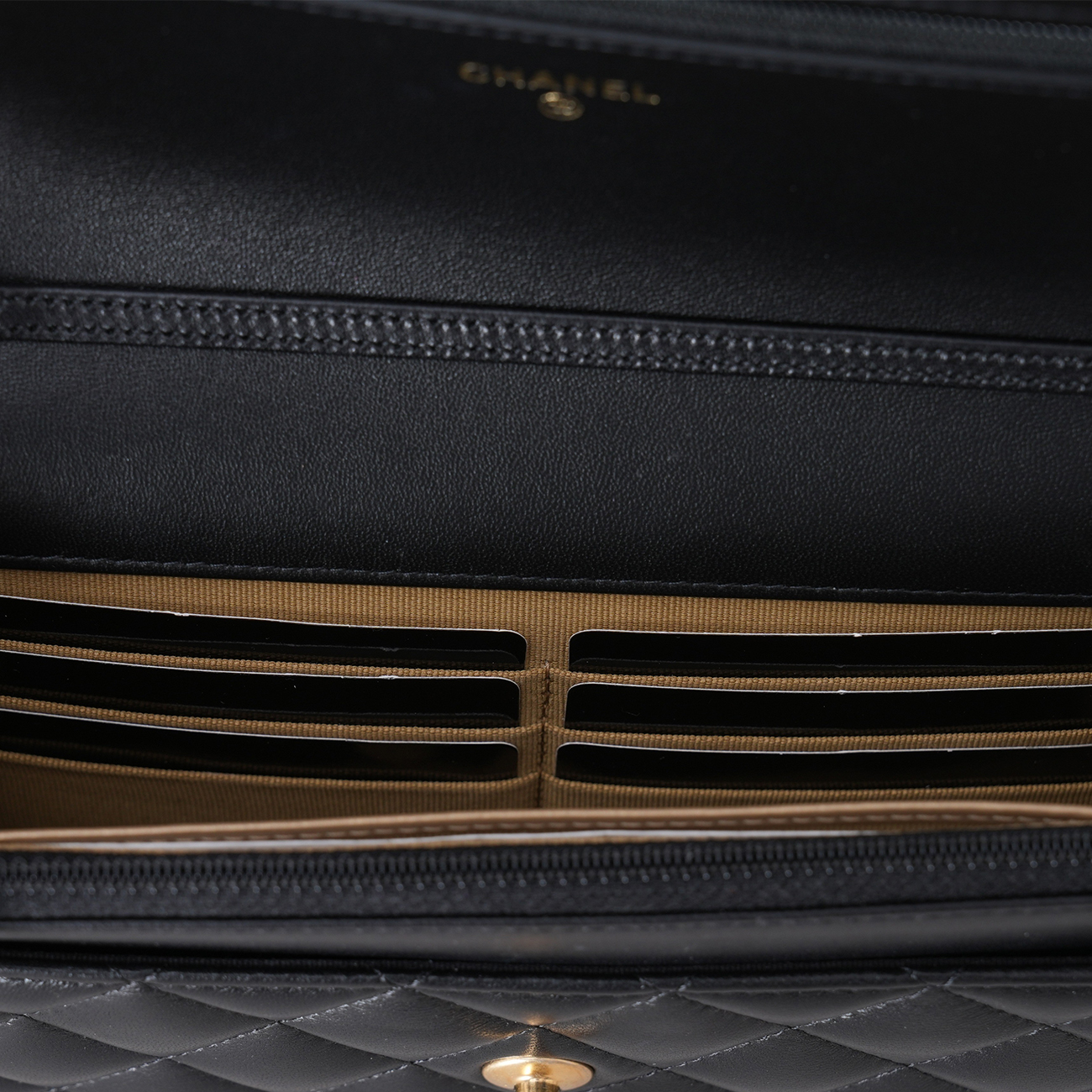CHANEL(USED)샤넬 AP1450 램스킨 골든볼 WOC