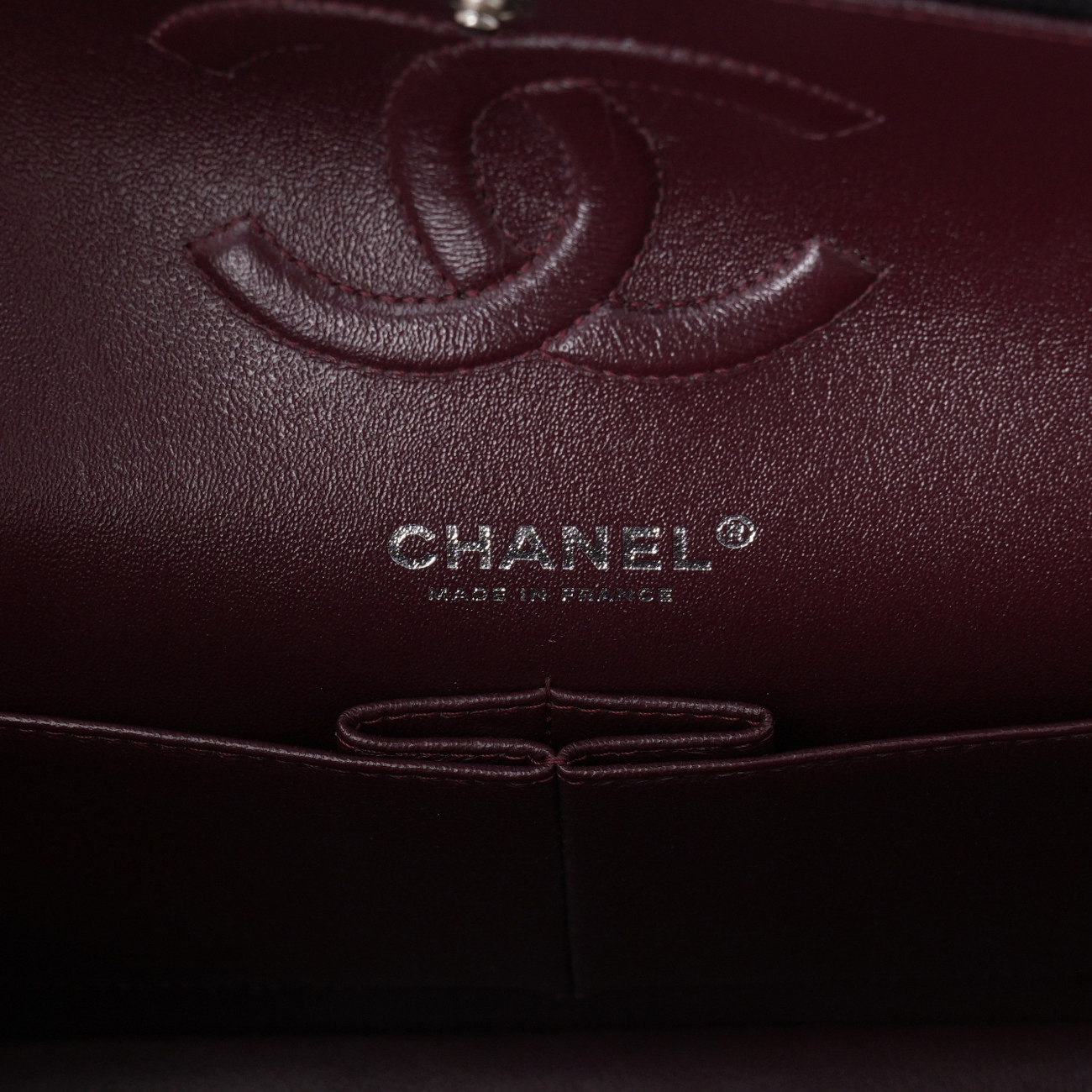 CHANEL(USED)샤넬 캐비어 클래식 미듐 플랩백