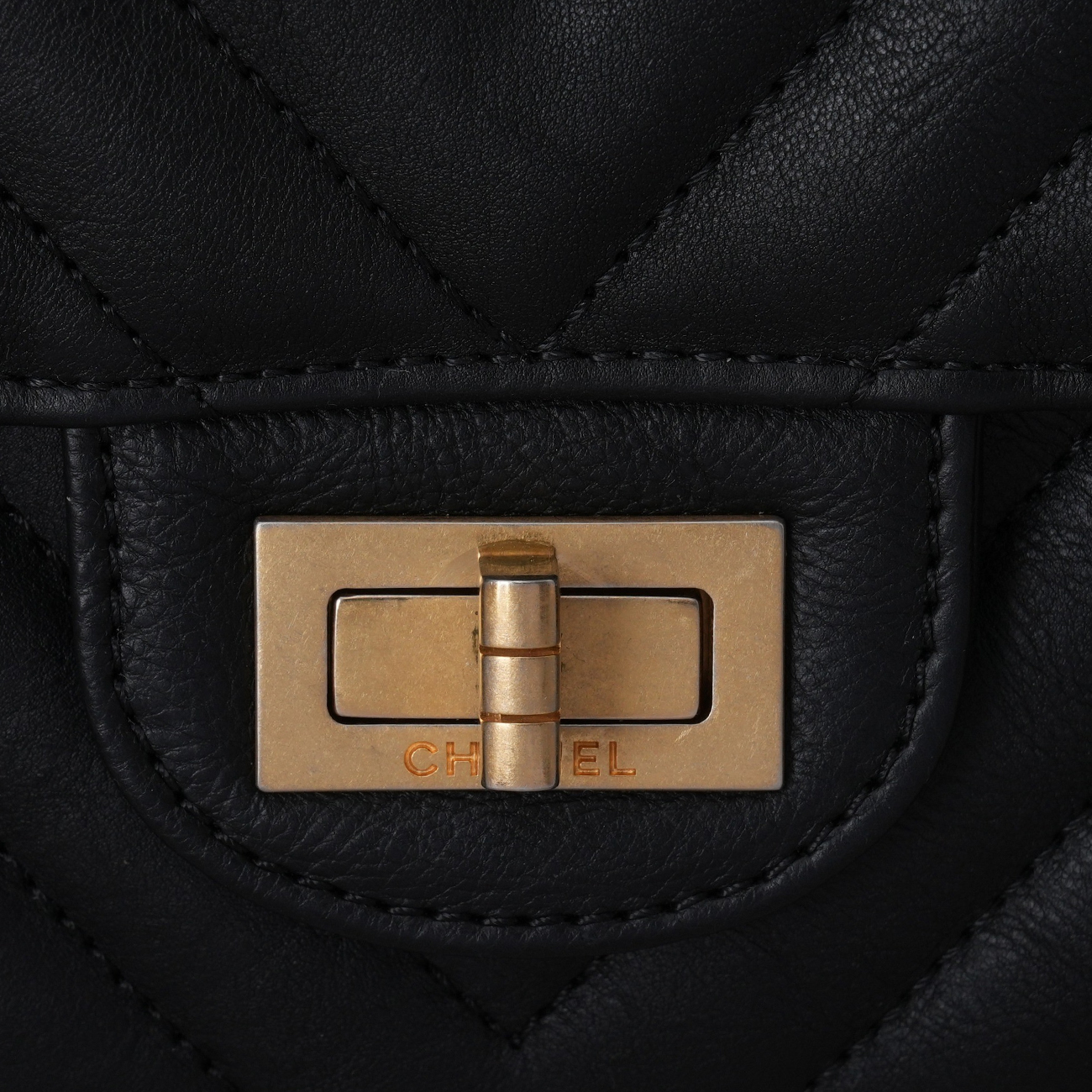 CHANEL(USED)샤넬 2.55 빈티지 쉐브론 클래식27.5