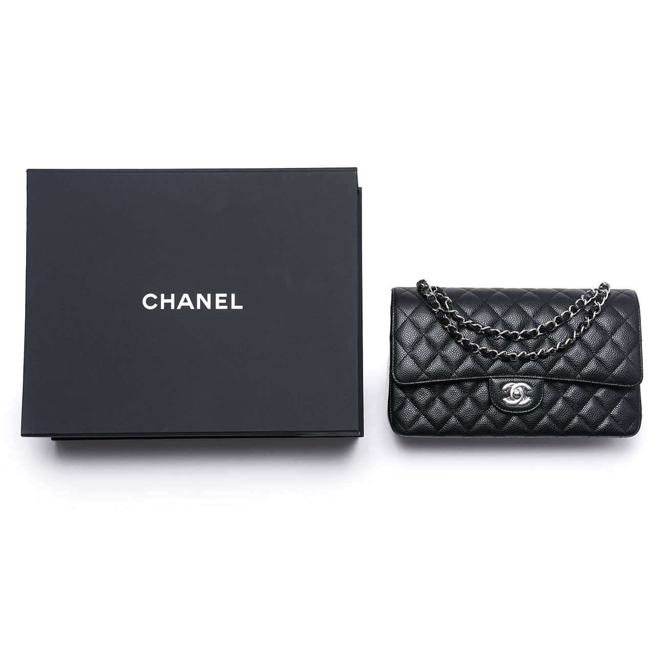 CHANEL(USED)샤넬 캐비어 클래식 미듐 플랩백