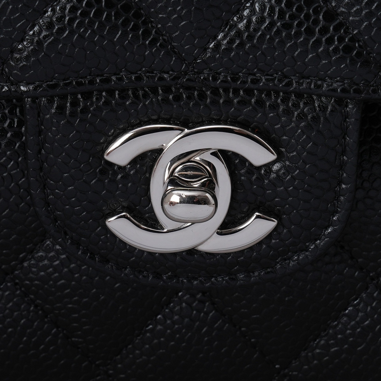 CHANEL(USED)샤넬 캐비어 클래식 미듐 플랩백