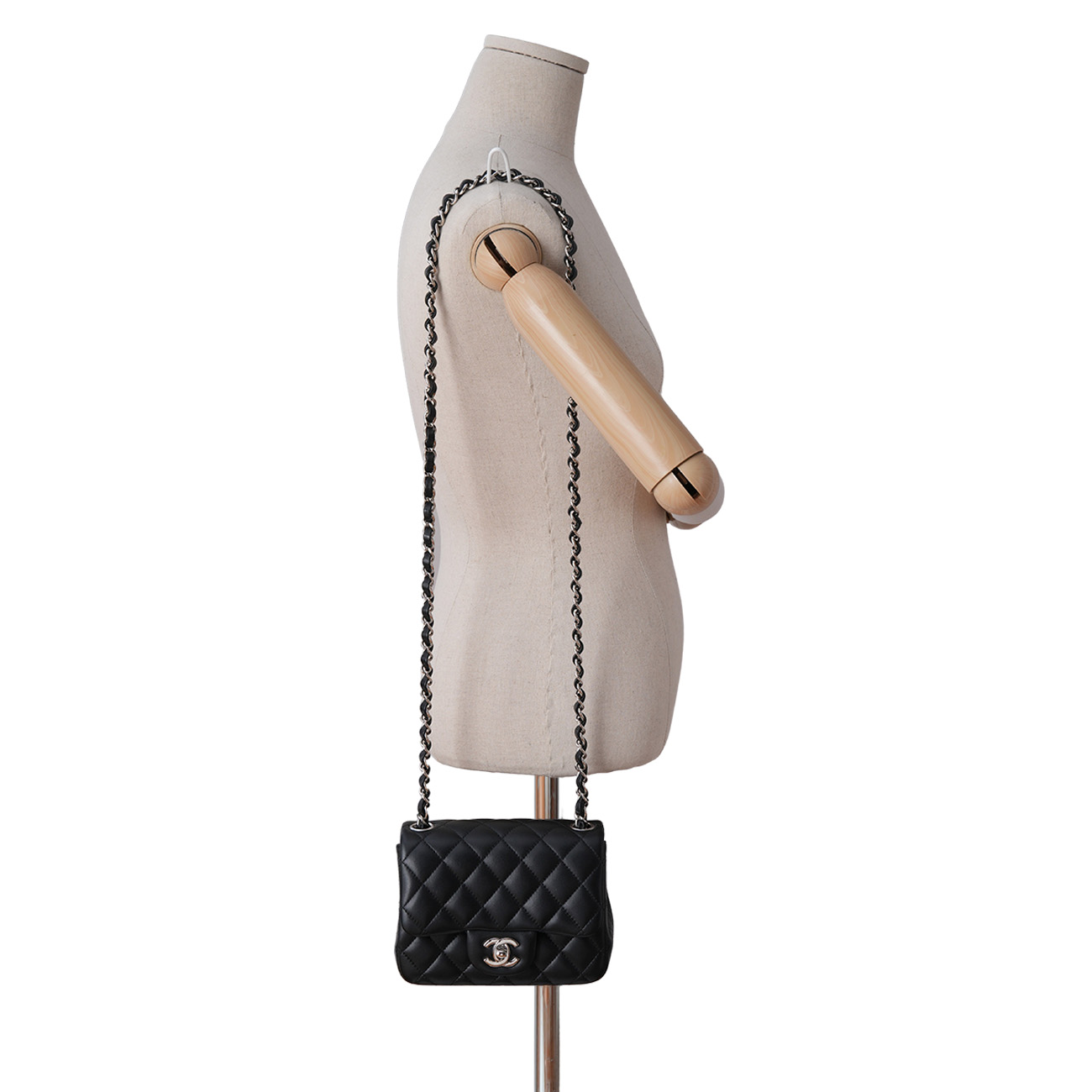 CHANEL(USED)샤넬 램스킨 클래식 쁘띠삭