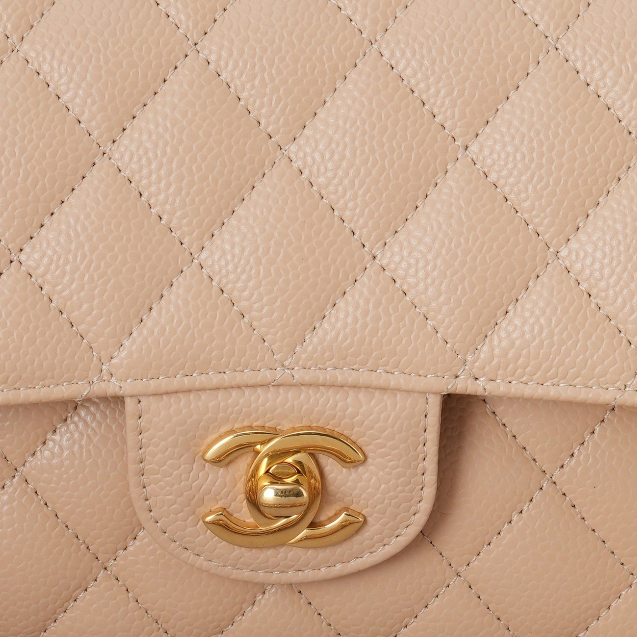 CHANEL(USED)샤넬 캐비어 클래식 미듐 플랩백