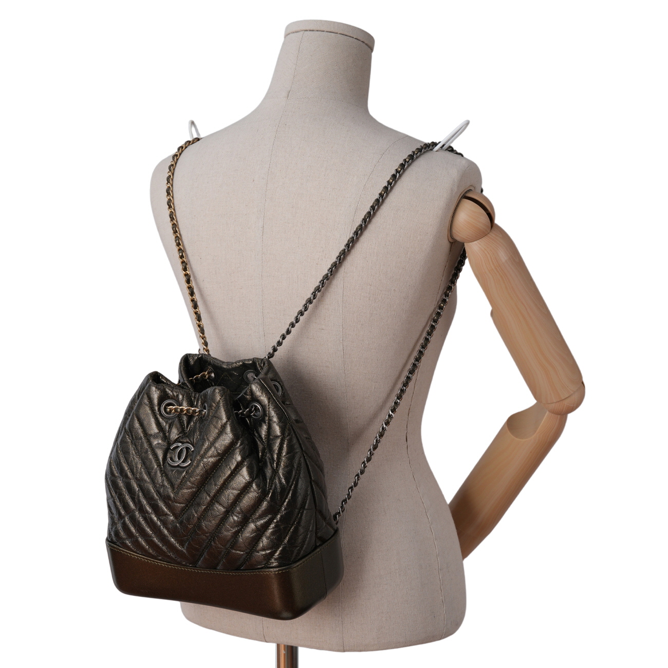 CHANEL(USED)샤넬 쉐브론 가브리엘 백팩 스몰