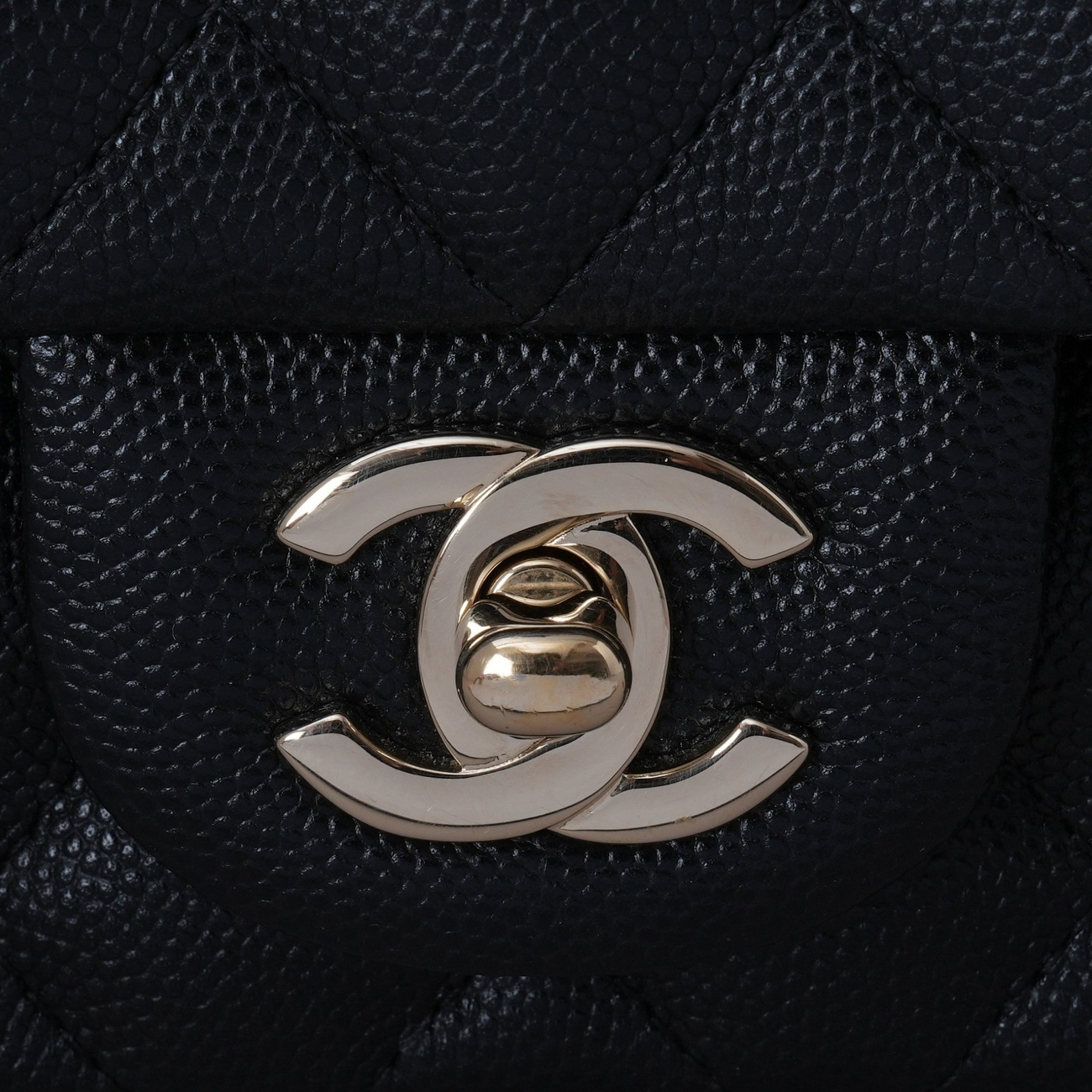 CHANEL(USED)샤넬 캐비어 클래식 뉴미니 크로스백