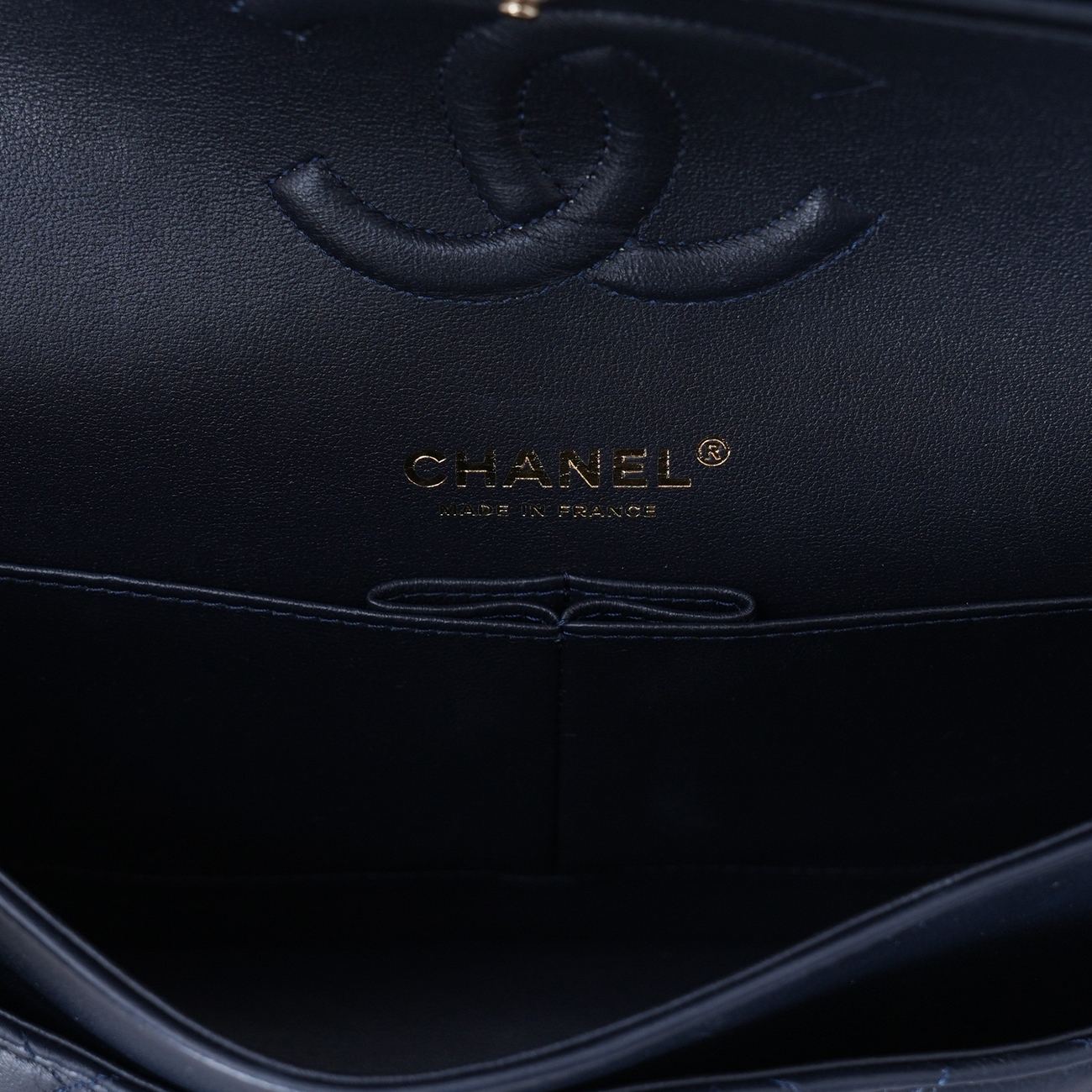 CHANEL(USED)샤넬 램스킨 클래식 미듐 플랩백