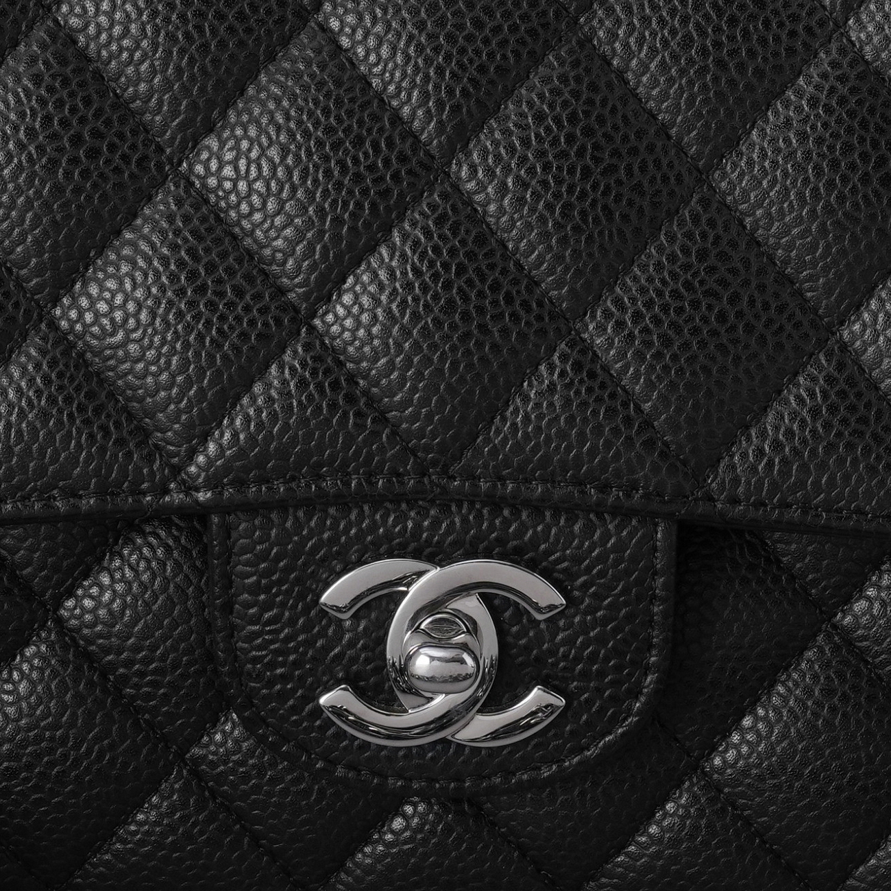CHANEL(USED)샤넬 캐비어 클래식 미듐 플랩백