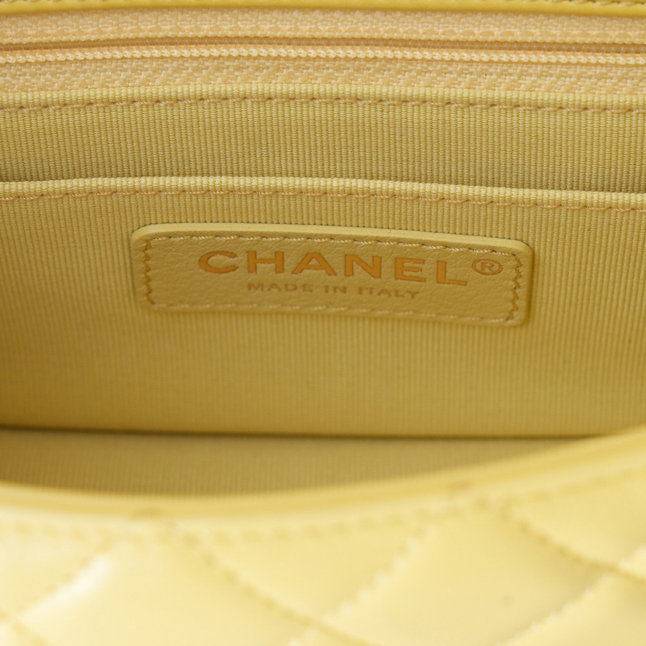 CHANEL(USED)샤넬 시즌 보석 스트랩 뉴미니백