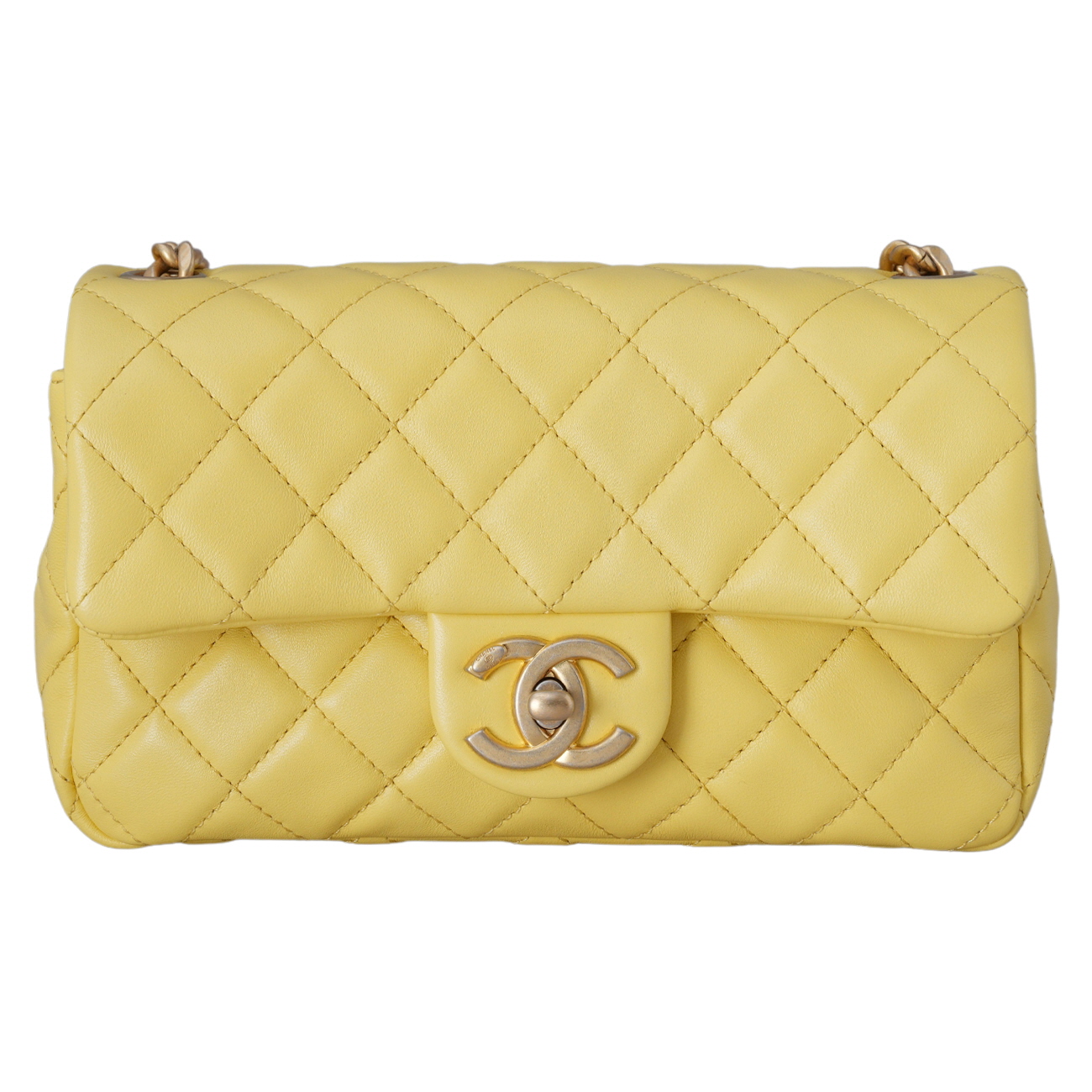CHANEL(USED)샤넬 시즌 보석 스트랩 뉴미니백