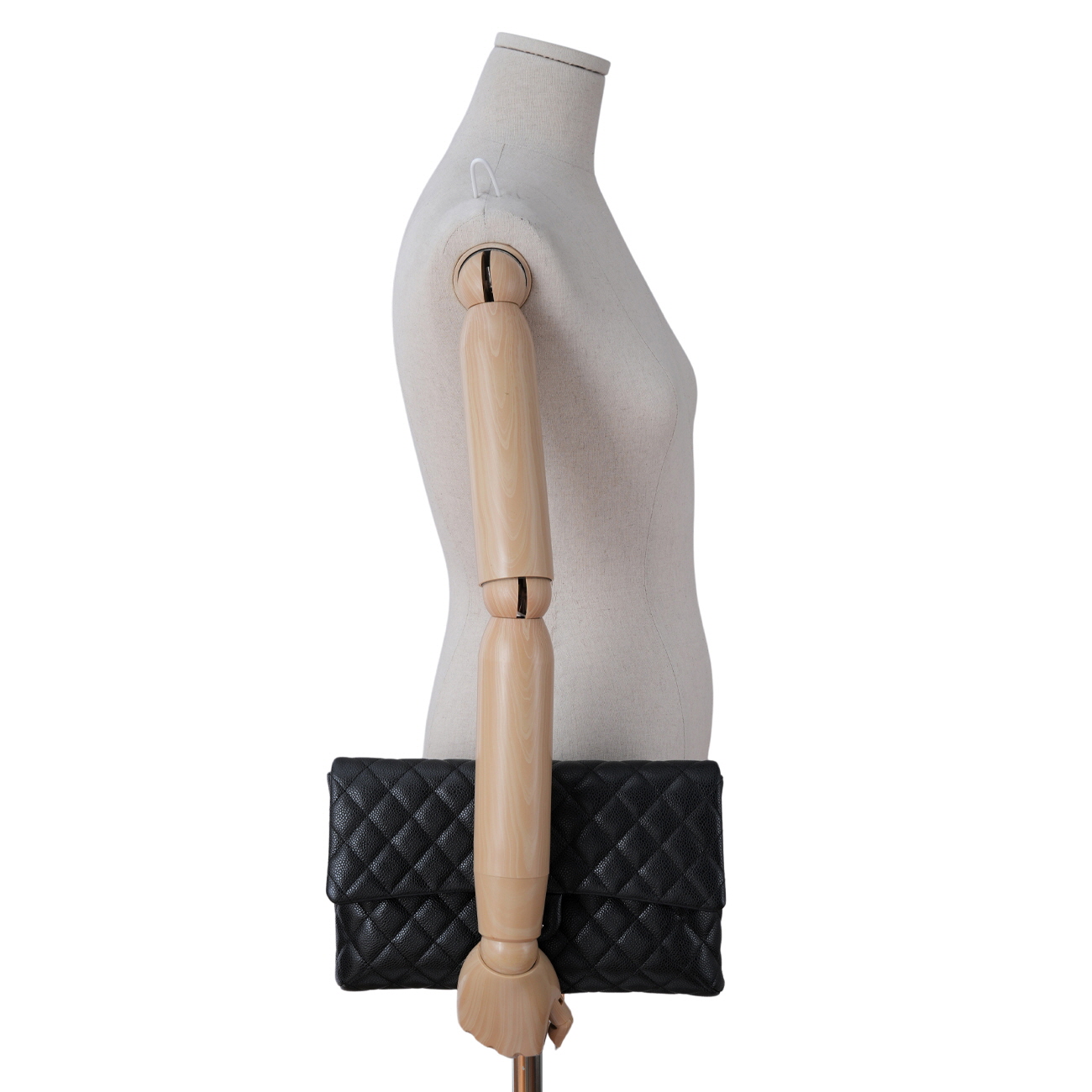 CHANEL(USED)샤넬 캐비어 클래식 플랩 클러치