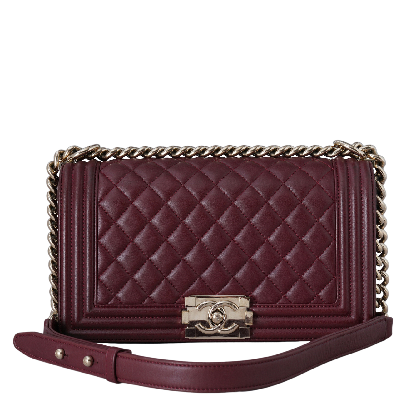 CHANEL(USED)샤넬 램스킨 보이샤넬 미듐 플랩백