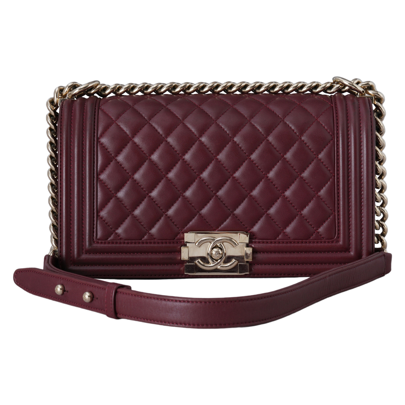 CHANEL(USED)샤넬 램스킨 보이샤넬 미듐 플랩백