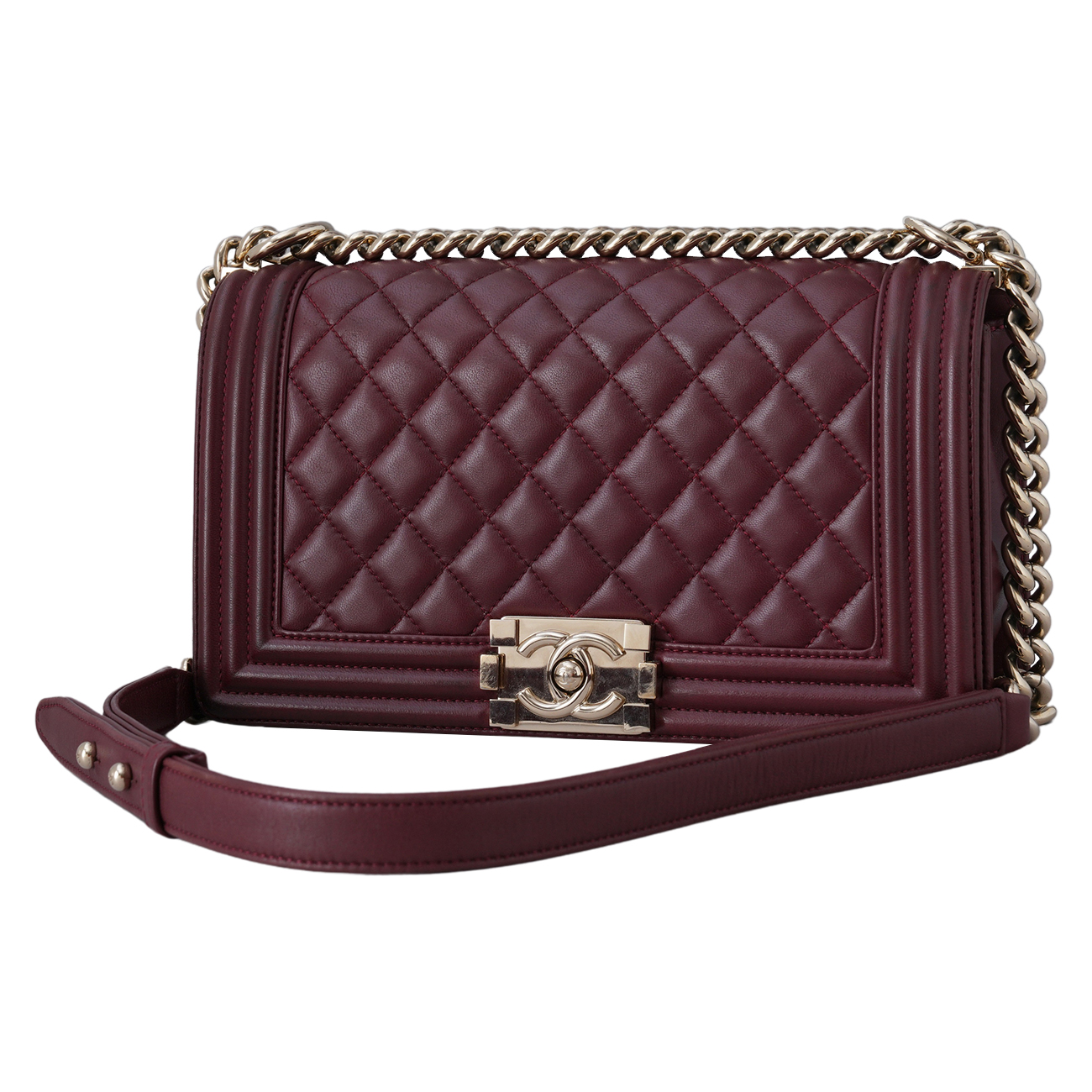 CHANEL(USED)샤넬 램스킨 보이샤넬 미듐 플랩백