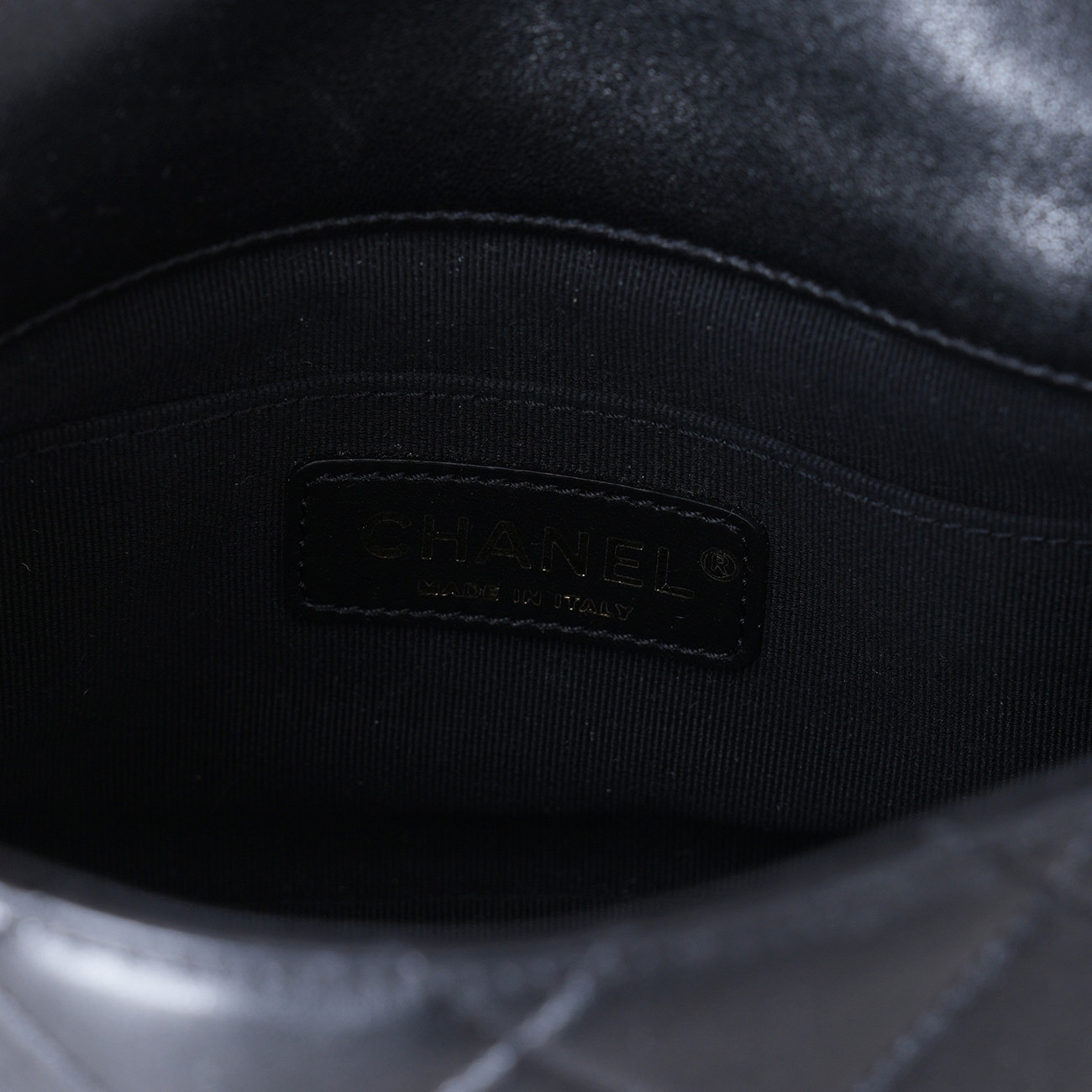 CHANEL(USED)샤넬 AS3748 시즌 로고 탑핸들 미니 플랩백