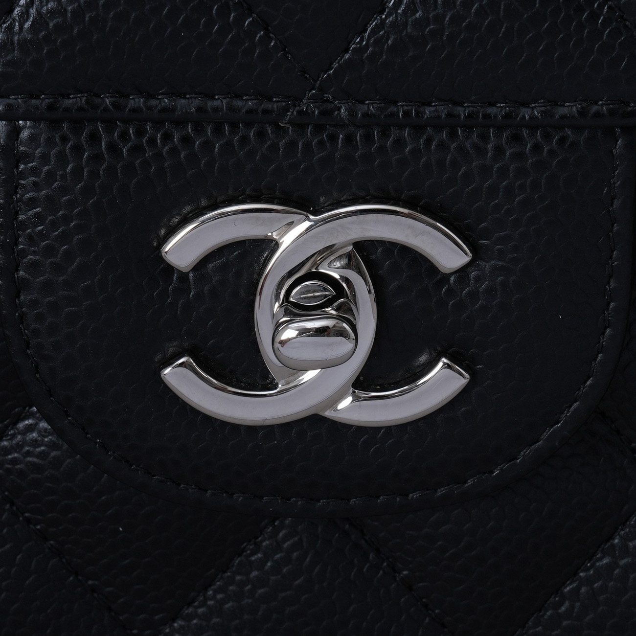 CHANEL(USED)샤넬 캐비어 클래식 라지 플랩백