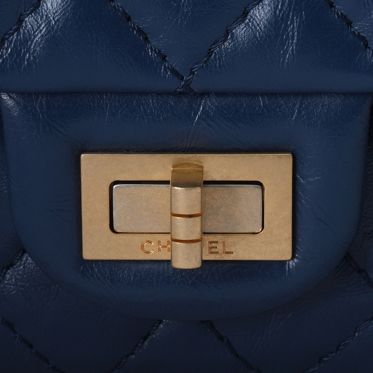 CHANEL(USED)샤넬 A37586 2.55 빈티지 미듐 플랩백