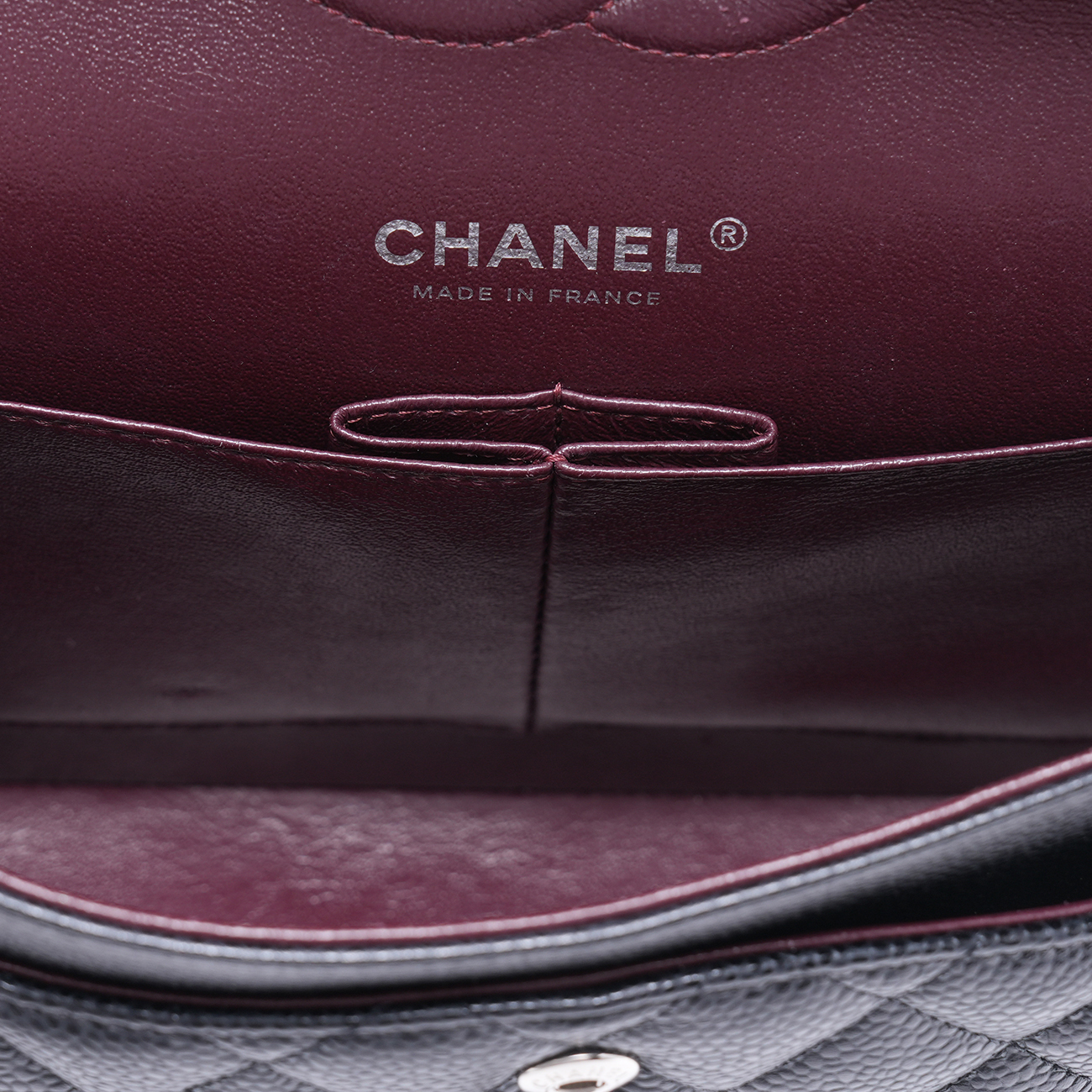 CHANEL(USED)샤넬 캐비어 클래식 미듐 플랩백