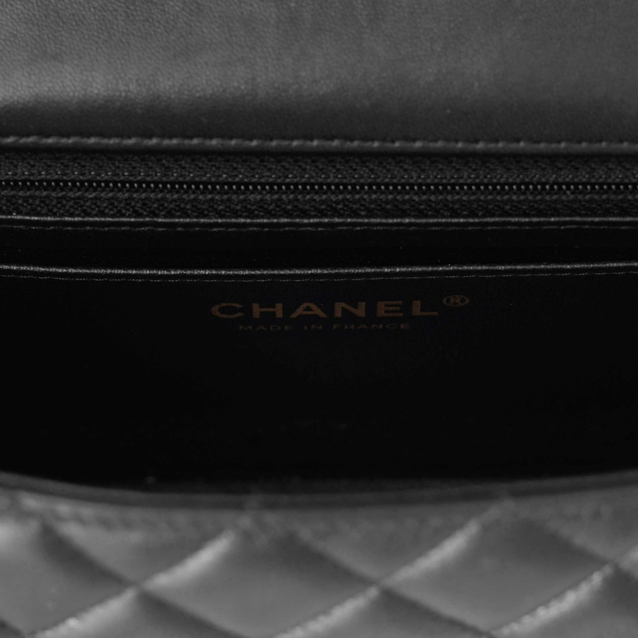 CHANEL(USED)샤넬 클래식 뉴미니 크로스백