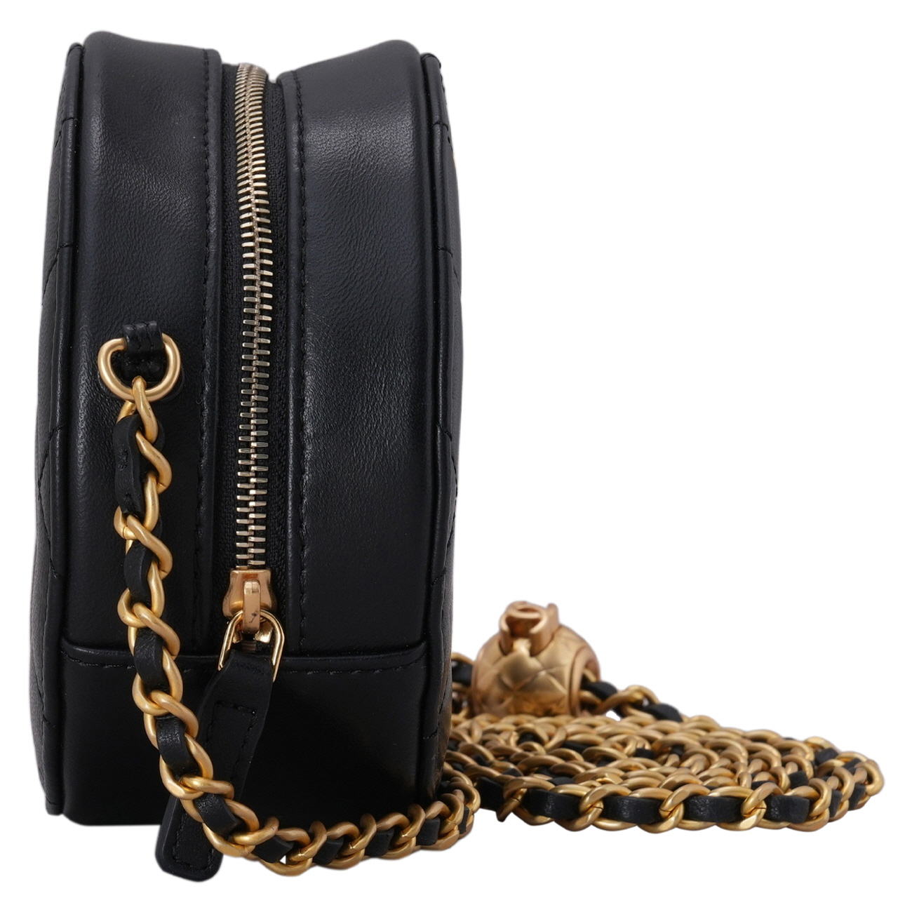 CHANEL(USED)샤넬 램스킨 골든볼 라운드백 블랙