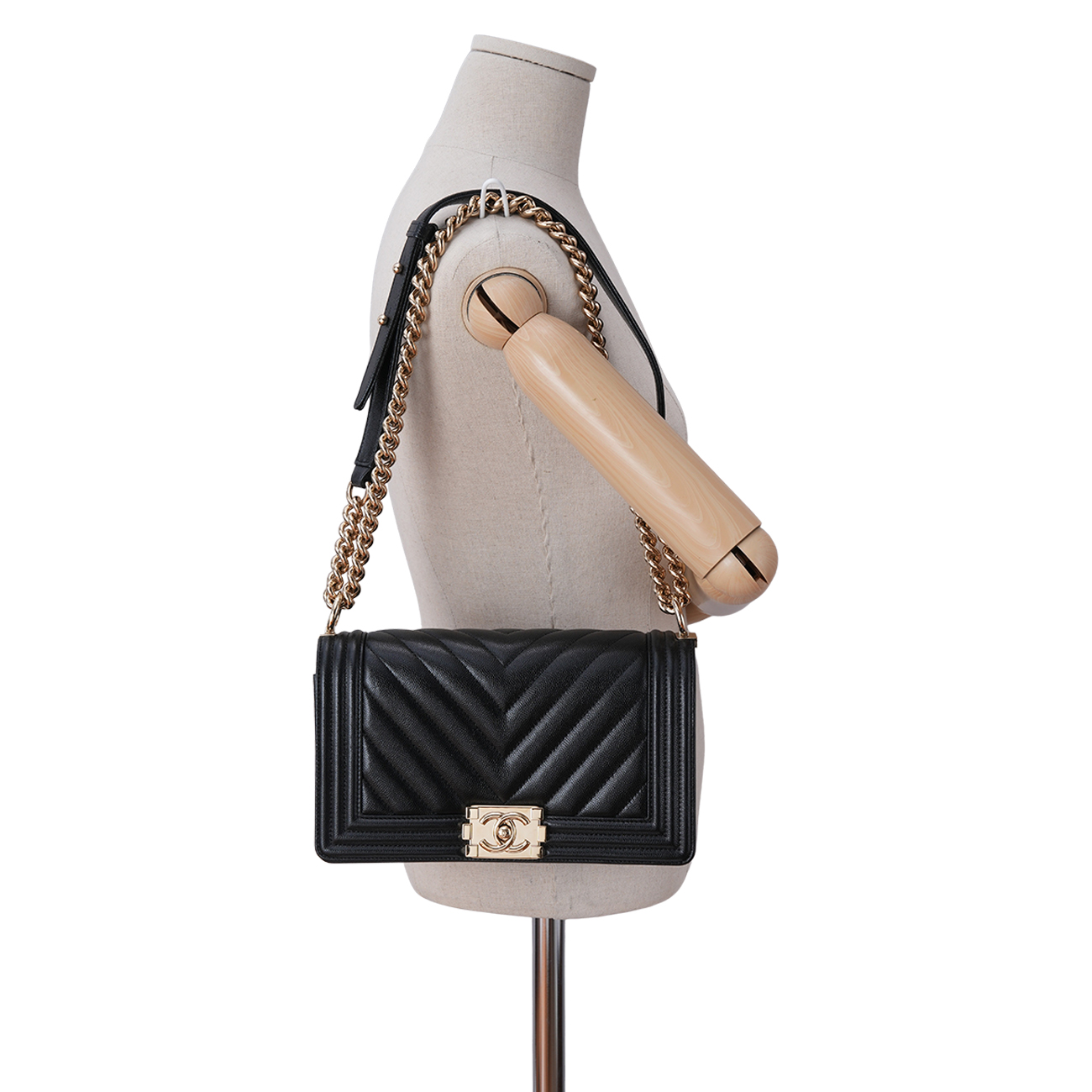 CHANEL(USED)샤넬 캐비어 보이샤넬 미듐 플랩백