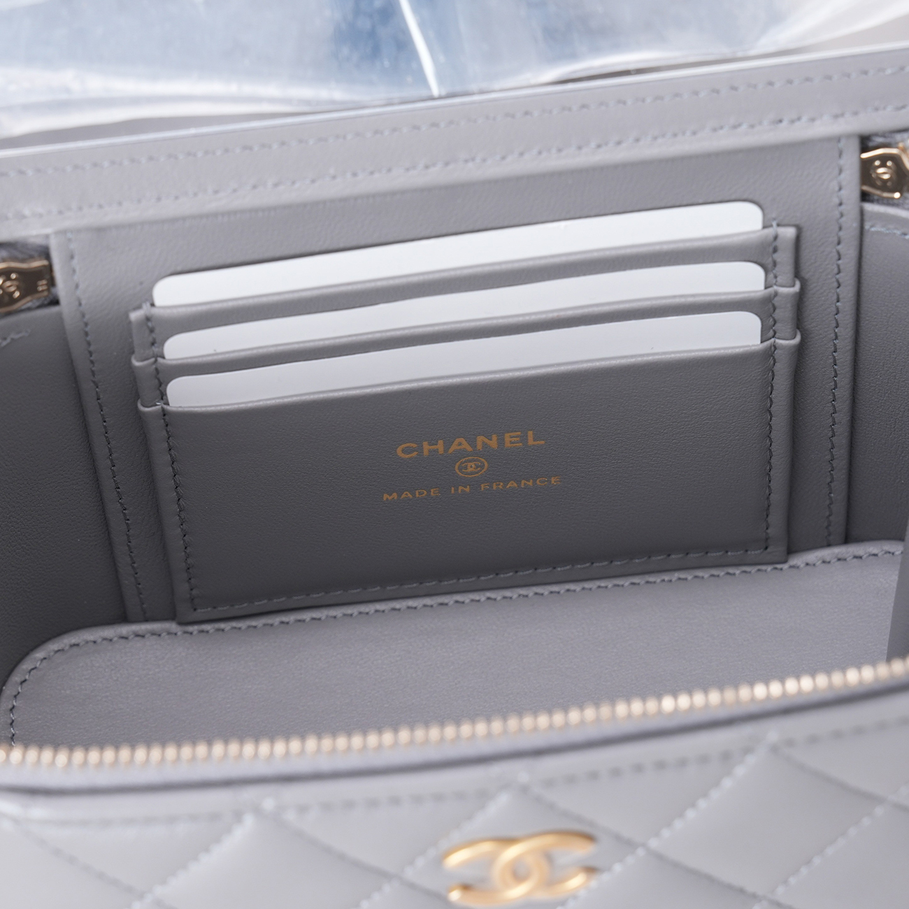 CHANEL(USED)샤넬 AP2199 코스메틱 베니티 골드바 탑핸들