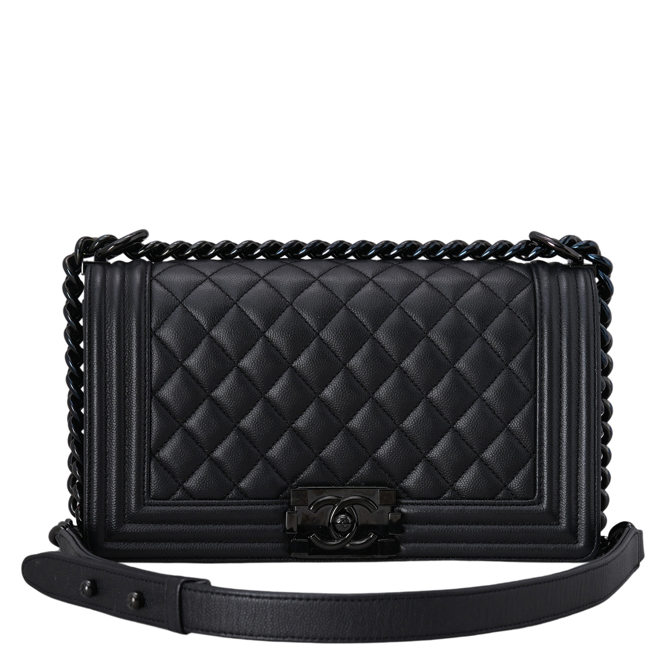 CHANEL(USED)샤넬 캐비어 보이샤넬 미듐 플랩백