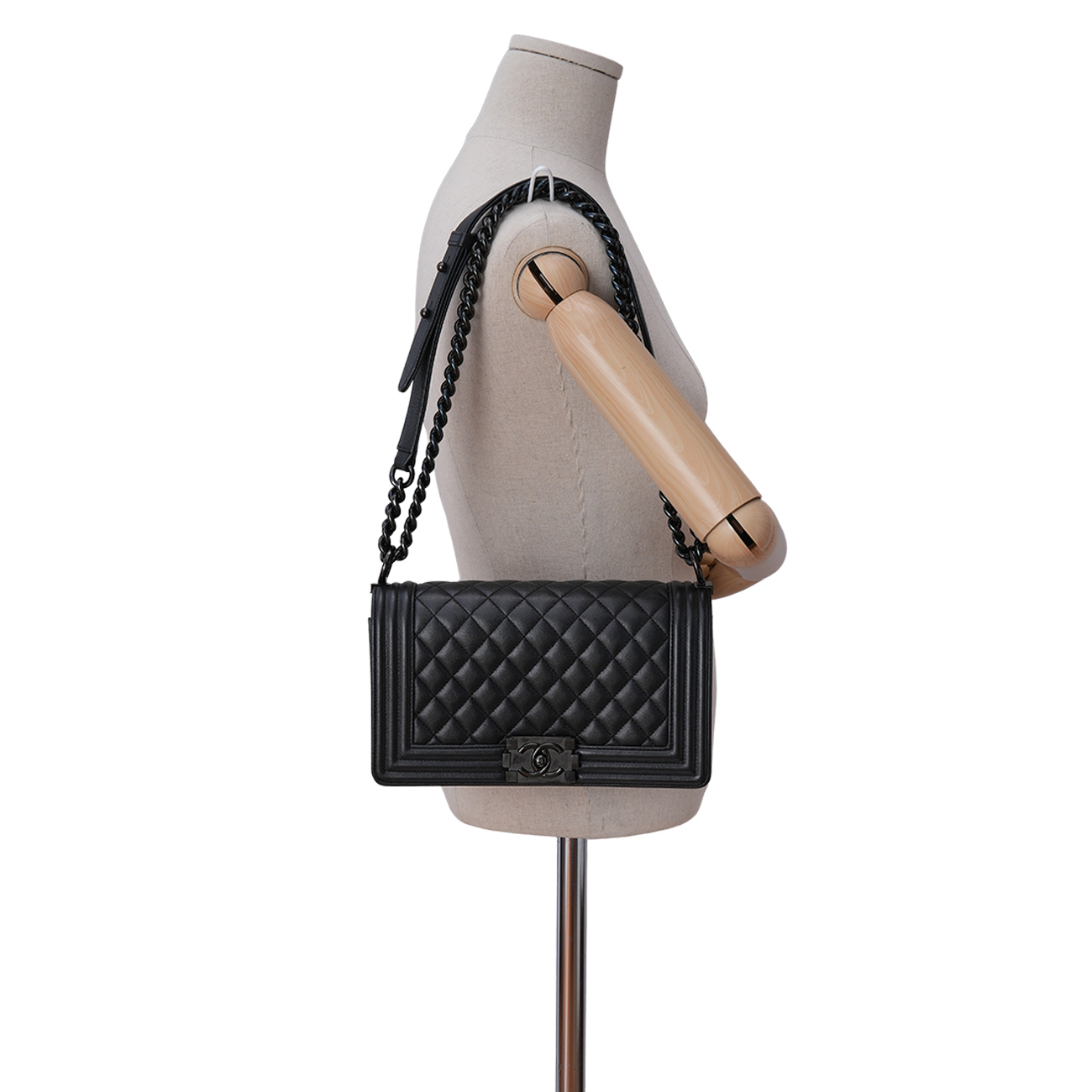 CHANEL(USED)샤넬 캐비어 보이샤넬 미듐 플랩백