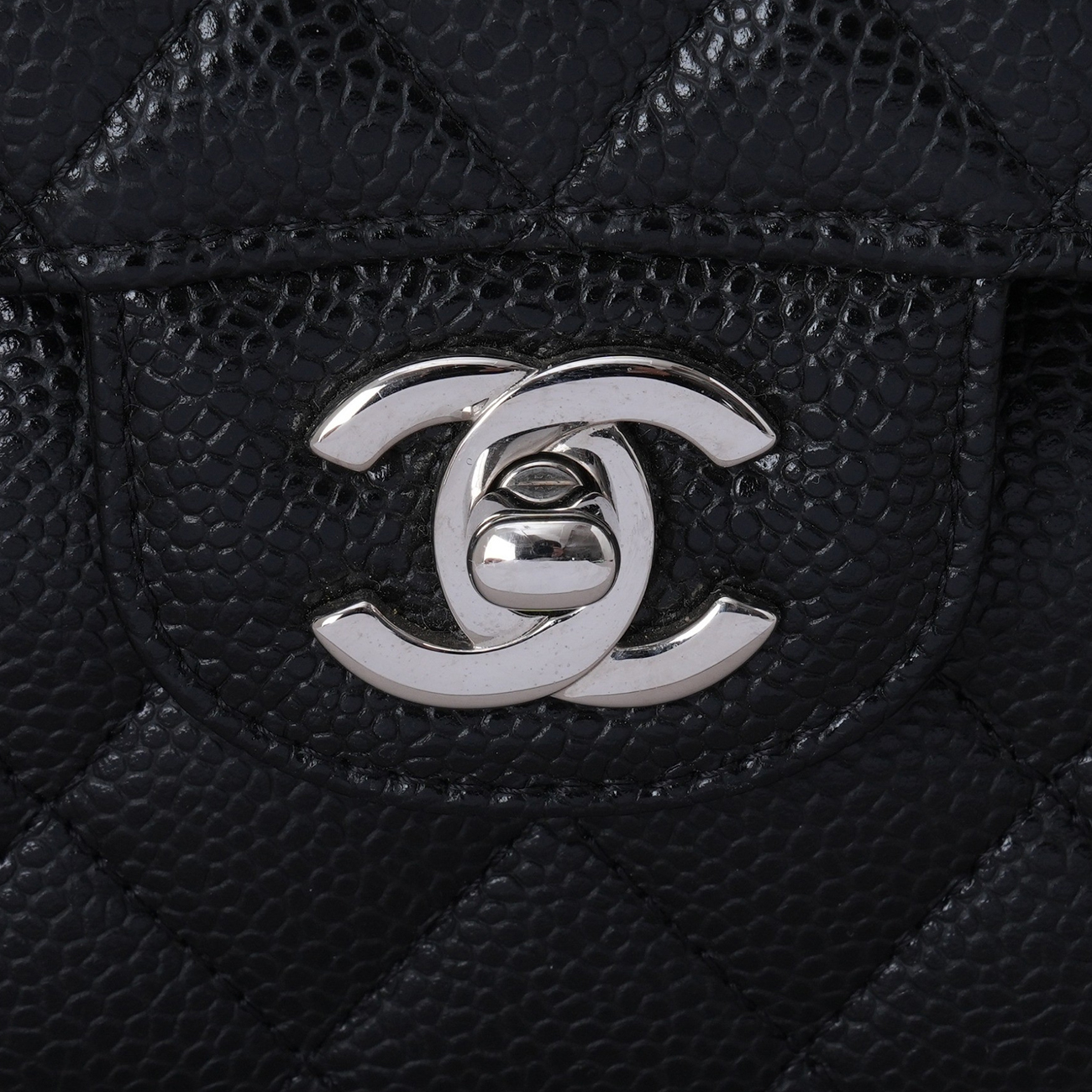 CHANEL(USED)샤넬 캐비어 클래식 미듐 플랩백